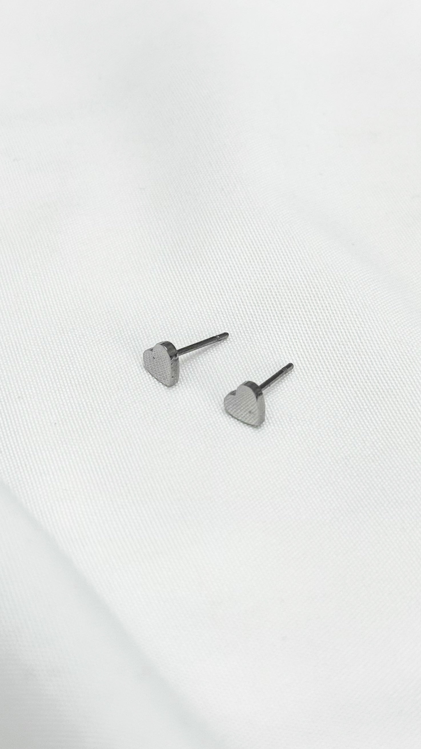 Minimal Silver Heart Stud Earrings
