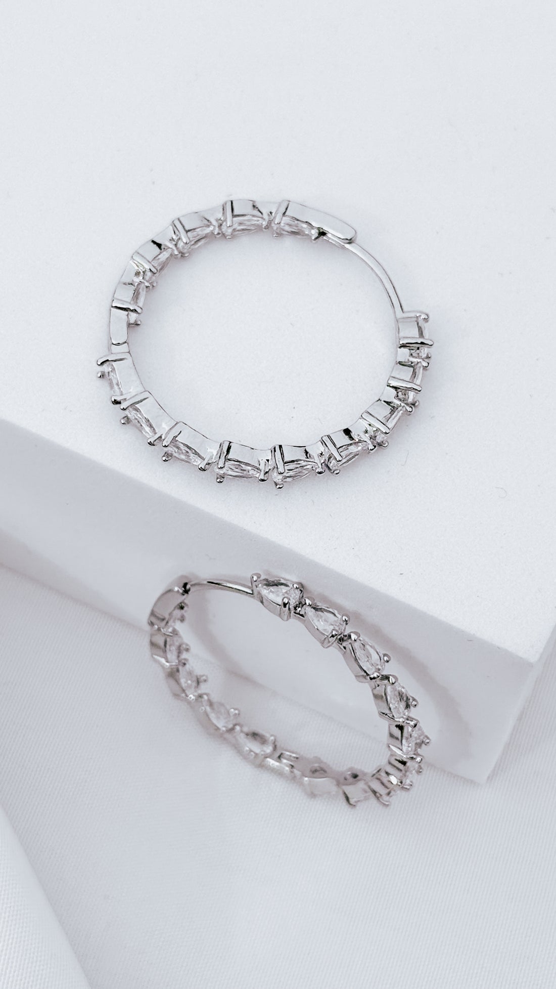 30mm Round Sparcle Crystals Hoop Earrings