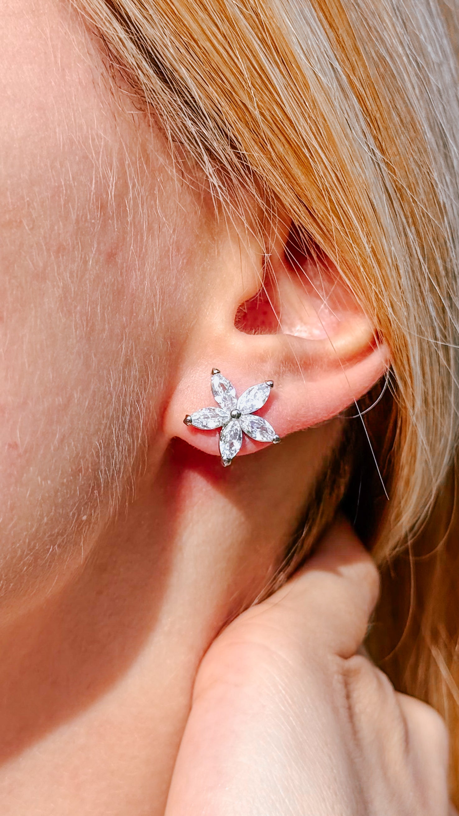 Cubic Zirconia Flower Stud Earrings