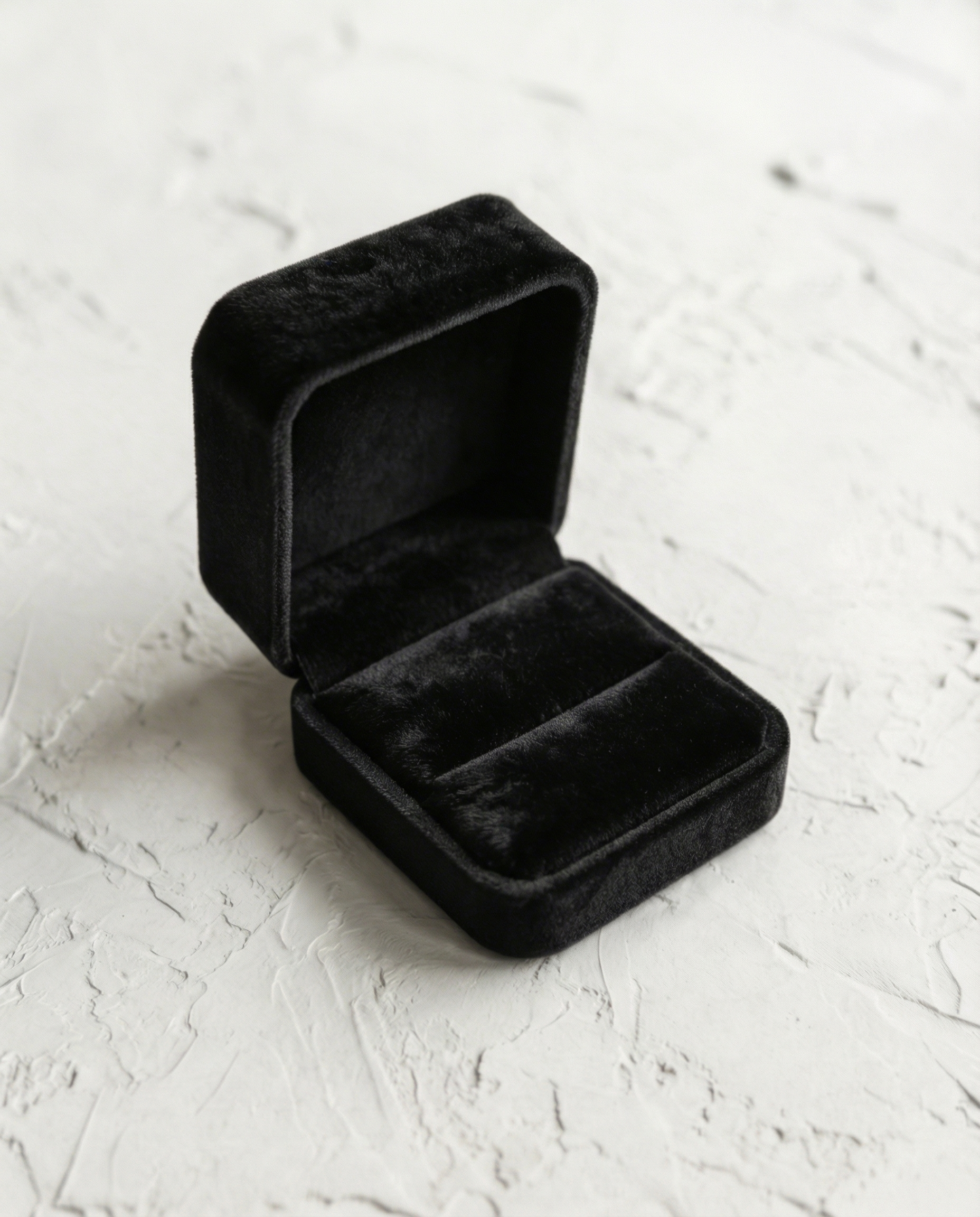 Premium Velvet Jewelry Box | Gift Box for Earrings & Rings