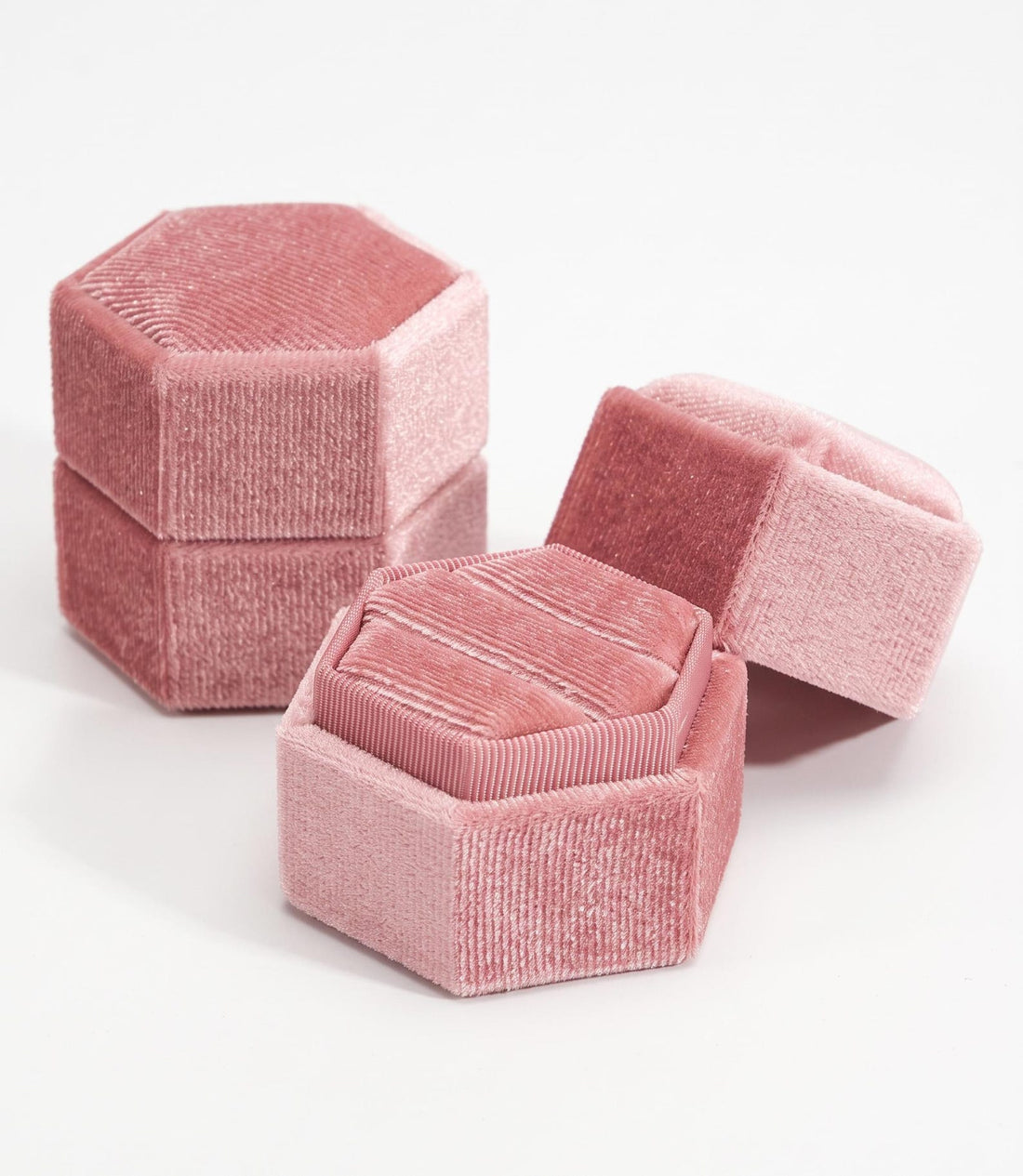 Octagon Velvet Ring Box — product view 1