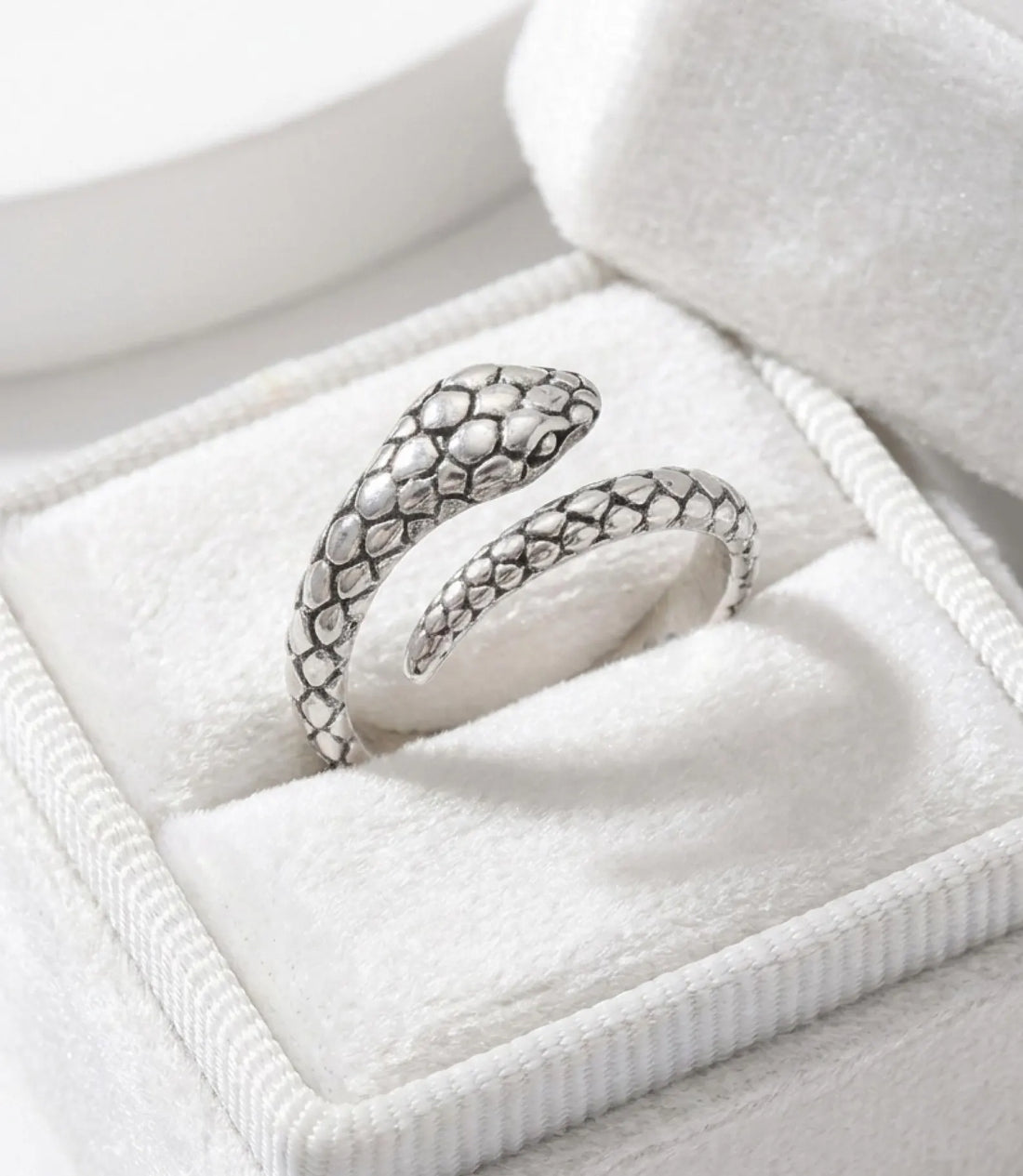 Vintage Open Adjustable Snake Spiral Ring