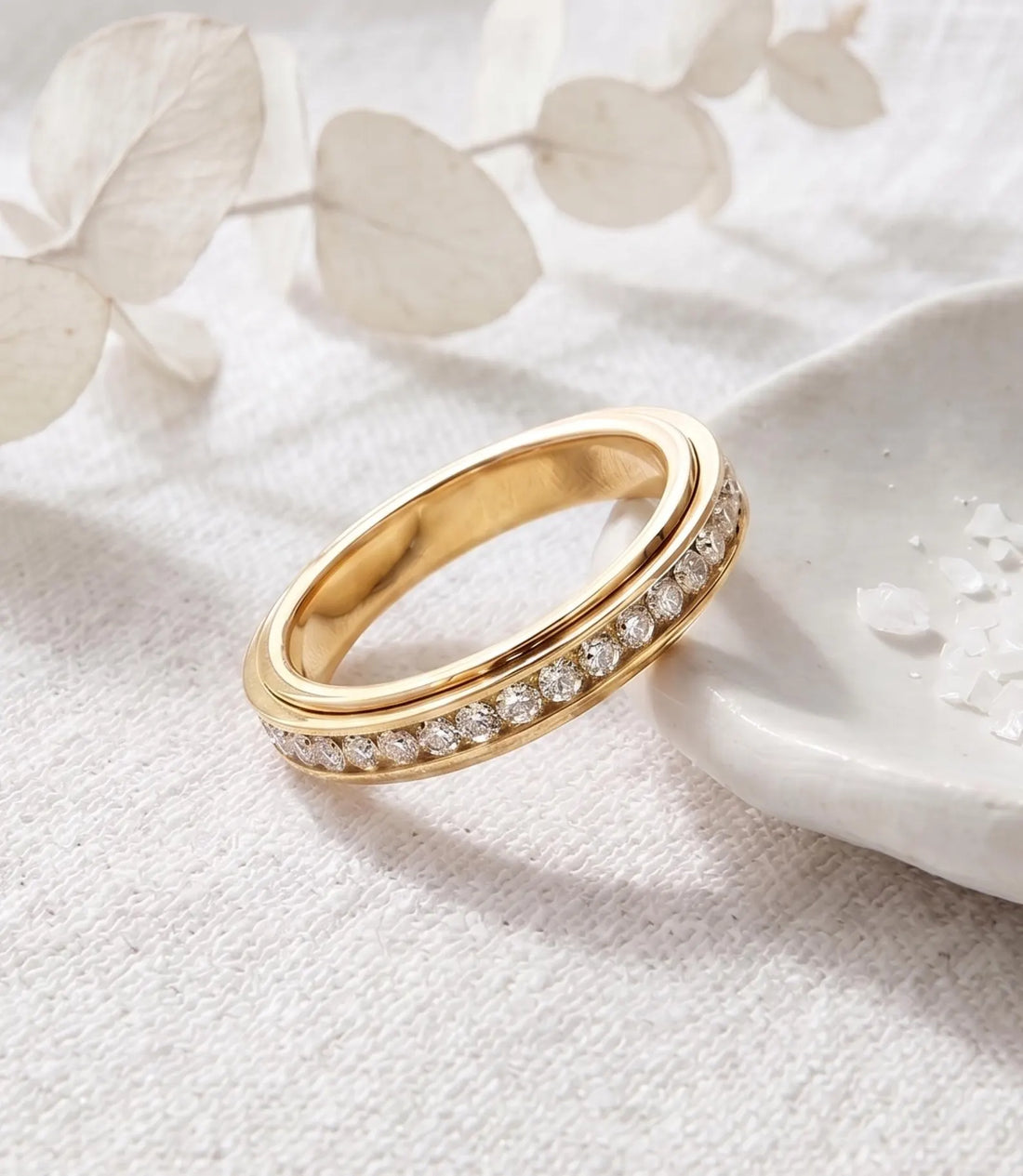 Minimalist Anxiety Ring with Crystals