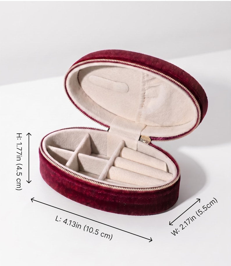 Oval Velvet Travel Jewelry Case — product view 2