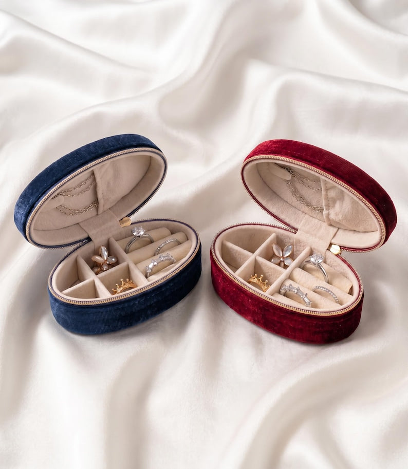 Oval Velvet Travel Jewelry Case — product view 4