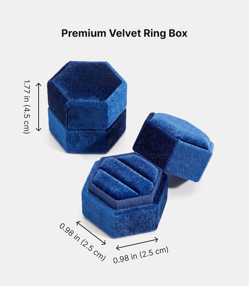 Octagon Velvet Ring Box — product view 2