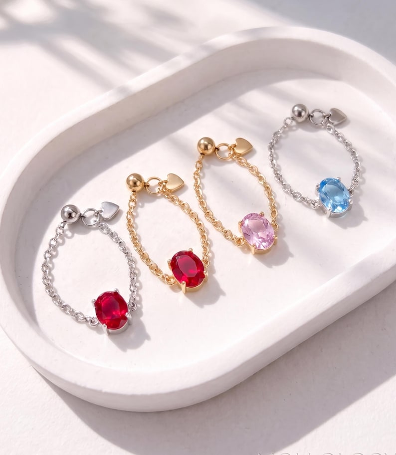 Birthstone Oval Chain Ring — product view 2