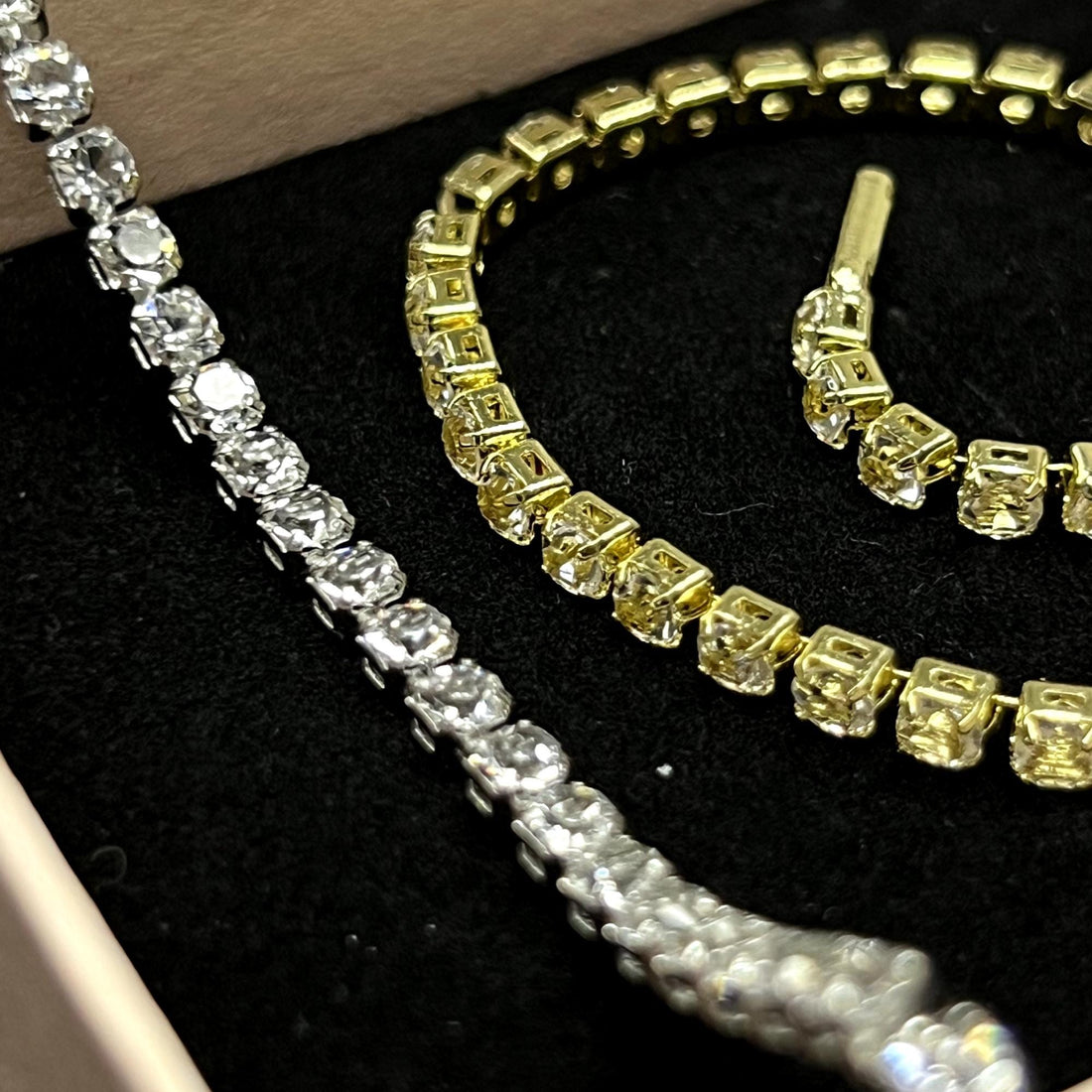 Classic tennis bracelet, Moissanite tennis bracelet, Wedding Jewelry, Diamond Bracelet, Vintage Diamond Gemstone Bracelet, Gifts for Her