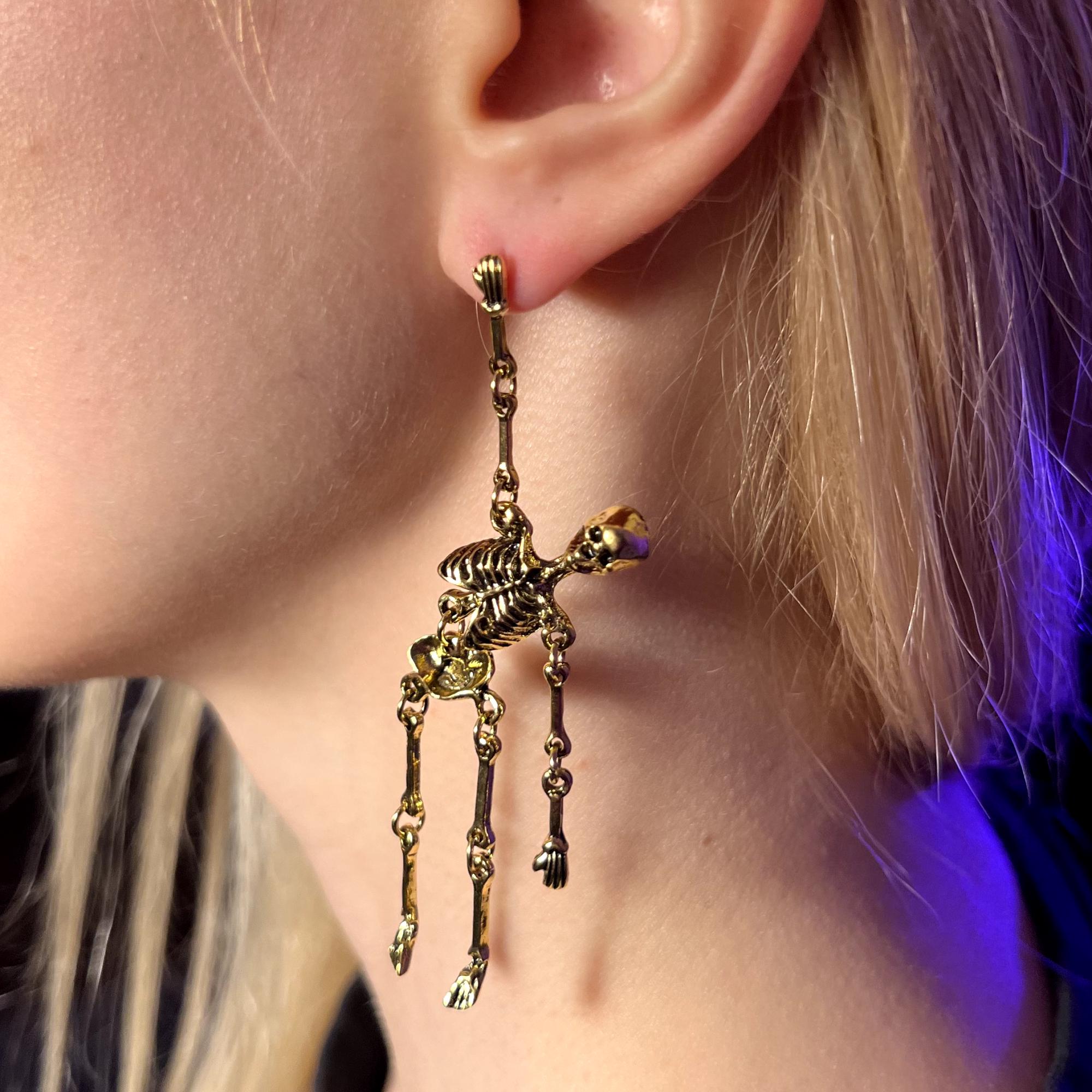 Halloween Earrings, Goth Earrings, Skull Earrings, Skeleton Earrings, Halloween Jewelry, Halloween Skeleton, Halloween Gift, Gothic Jewelry