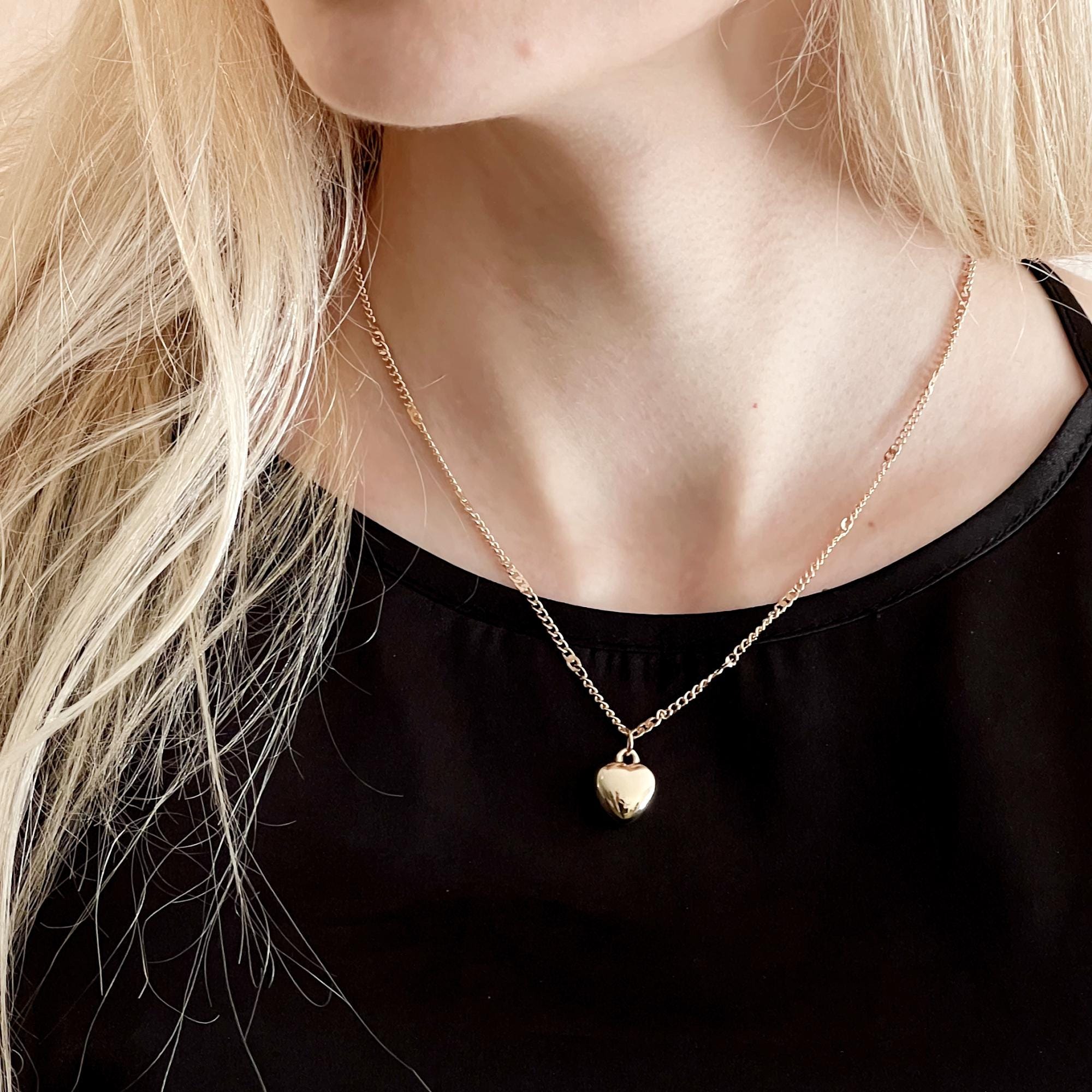 Dainty Gold Heart Necklace, Puffy Heart Necklace, Minimalist Heart Necklace, Gold Heart Pendant Necklace, Gifts for mom, Best Gift for her