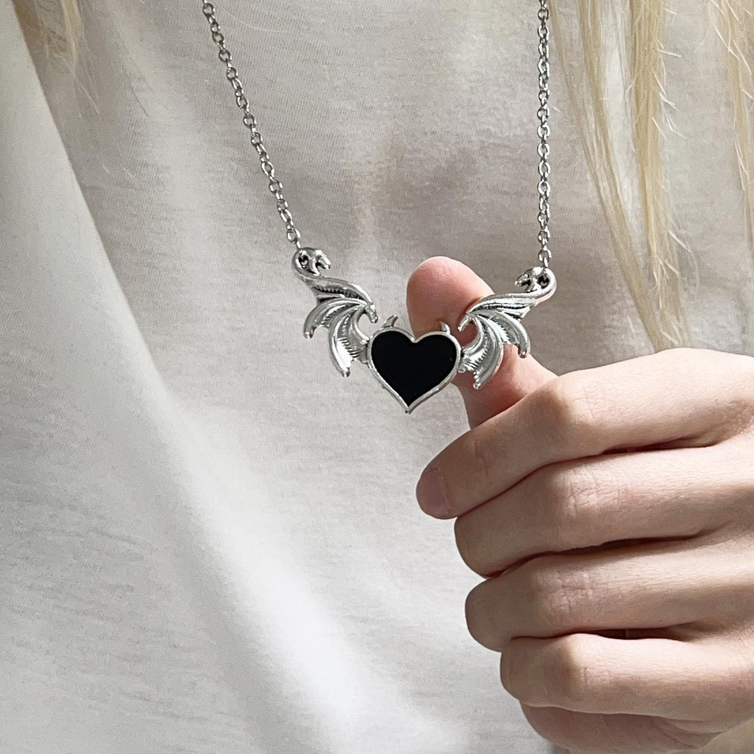 Gothic Black Necklace, Black Heart Necklace, Bat Gothic Necklace, Goth Jewelry, Goth Halloween Jewelry, Punk Bat Jewelry, Witchy Necklace