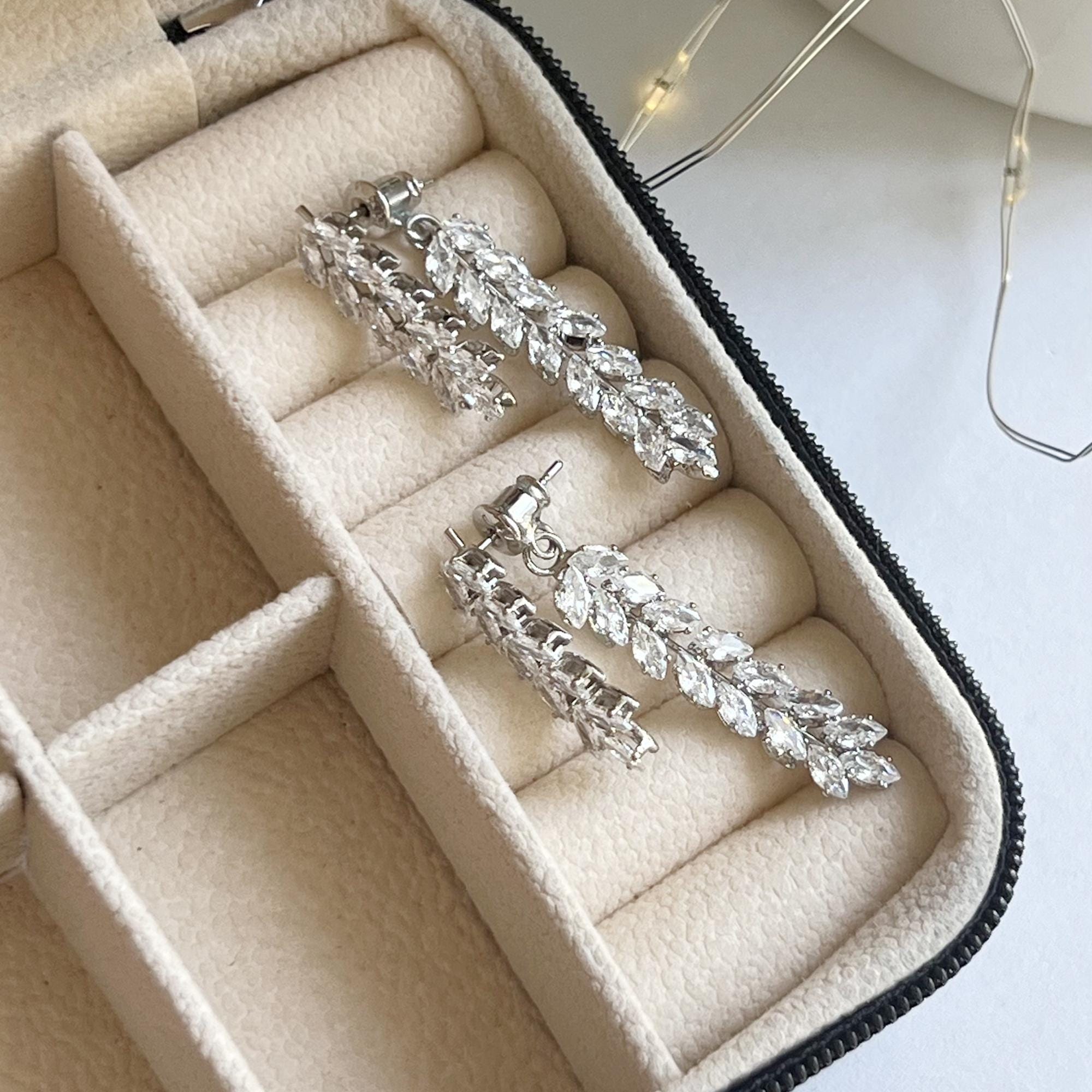 Crystal Dangle Earrings Bridal Statement Earrings Long Dangle Wedding Earrings Bride Jewelry Bridesmaid Earrings Elegant Gift for Her