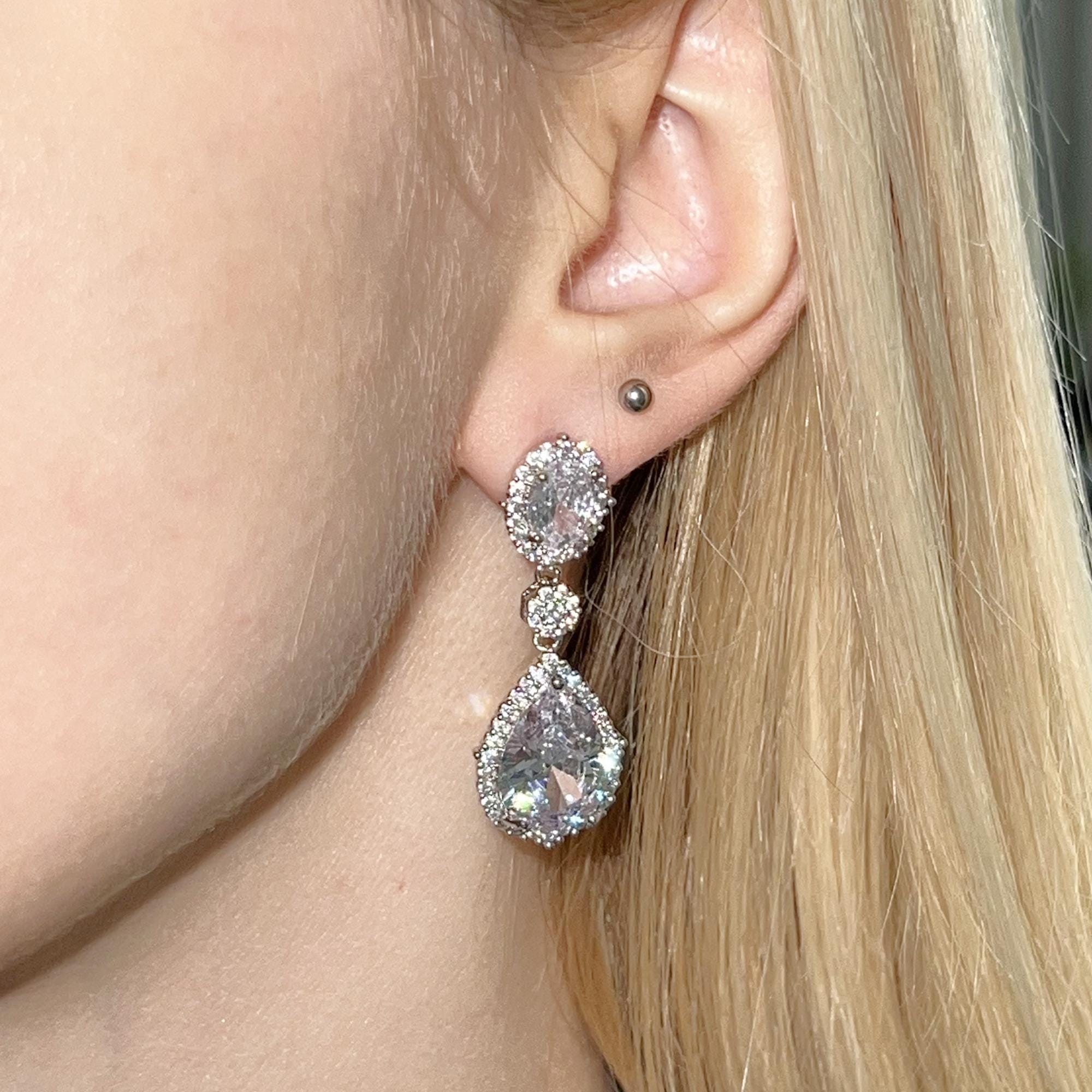 Silver Dangle Diamond Earrings Elegant Bridal Jewelry Minimalist Earrings Bridesmaid Jewelry Gift for Her Crystal Drop Earrings