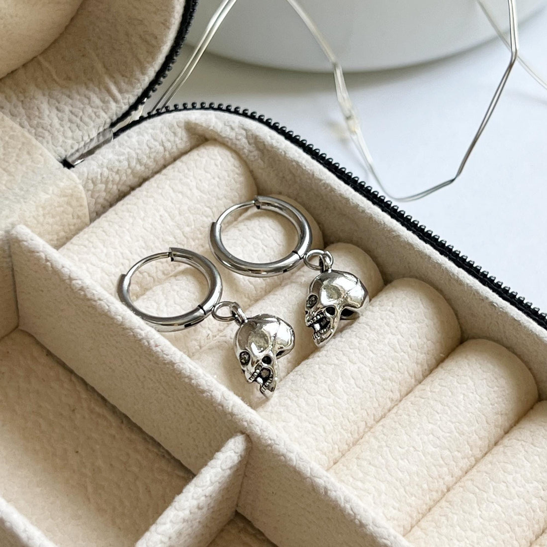 Skull Dangle Hoop Earrings for Women Men, Stainless Steel Hoop Earrings, Edgy Gothic Punk Jewelry, Gothic Earrings Halloween Jewelry Gift