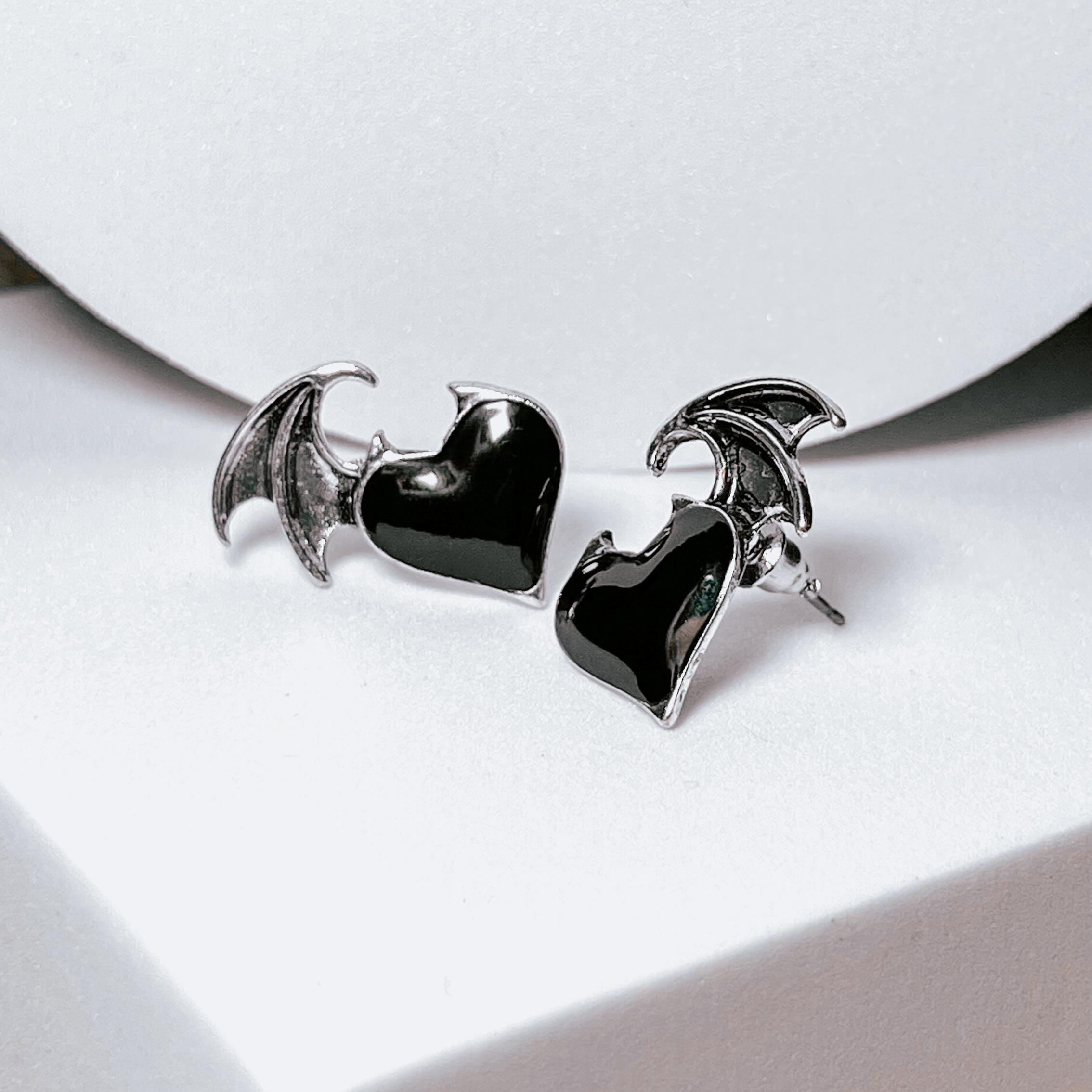 Gothic Bat Wing Stud Earrings, Demon Wing Earrings, Devil Wing Earrings, Minimalist Goth Jewelry, Goth Halloween Earrings, Punk Bat Earrings