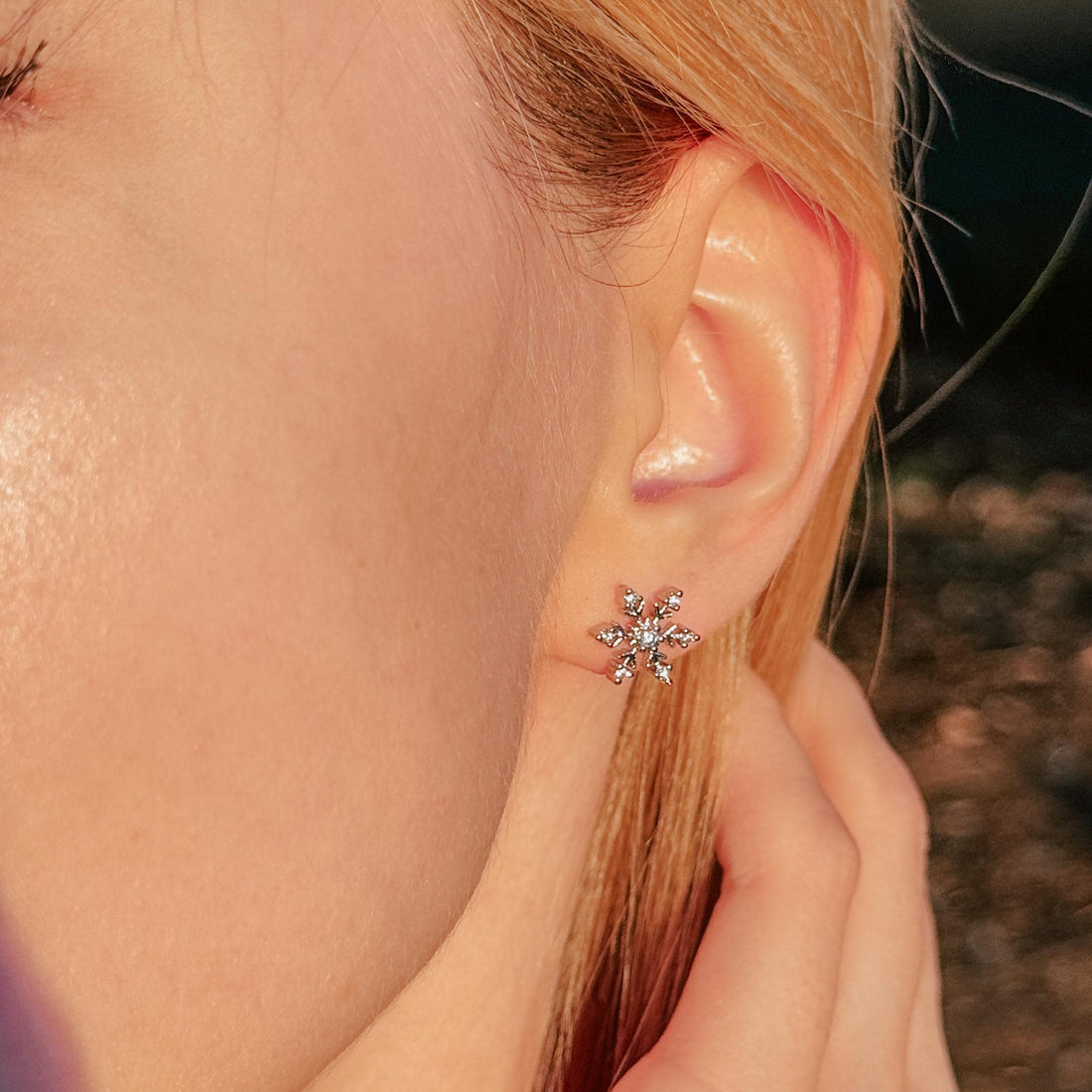 Sterling Silver Snowflake Stud Earrings CZ Crystal Earrings Winter Jewelry Christmas Earrings Minimalist Studs Elegant Gift for Her