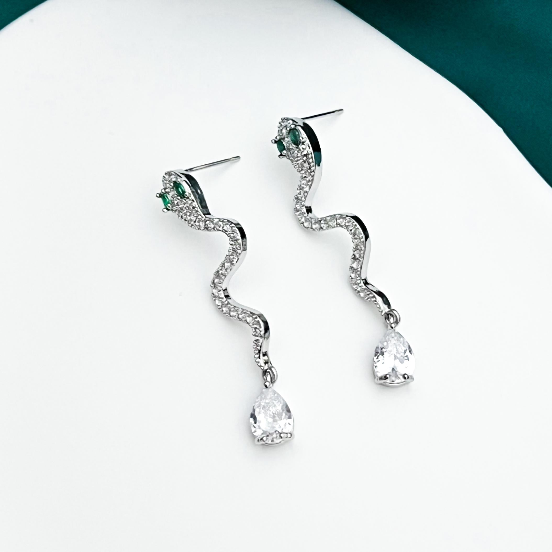 Silver Snake Statement Earrings Trendy Serpent Jewelry Crawling Snake Earrings Minimalist Drop Snake Earrings Gothic Earrings Goth Jewelry