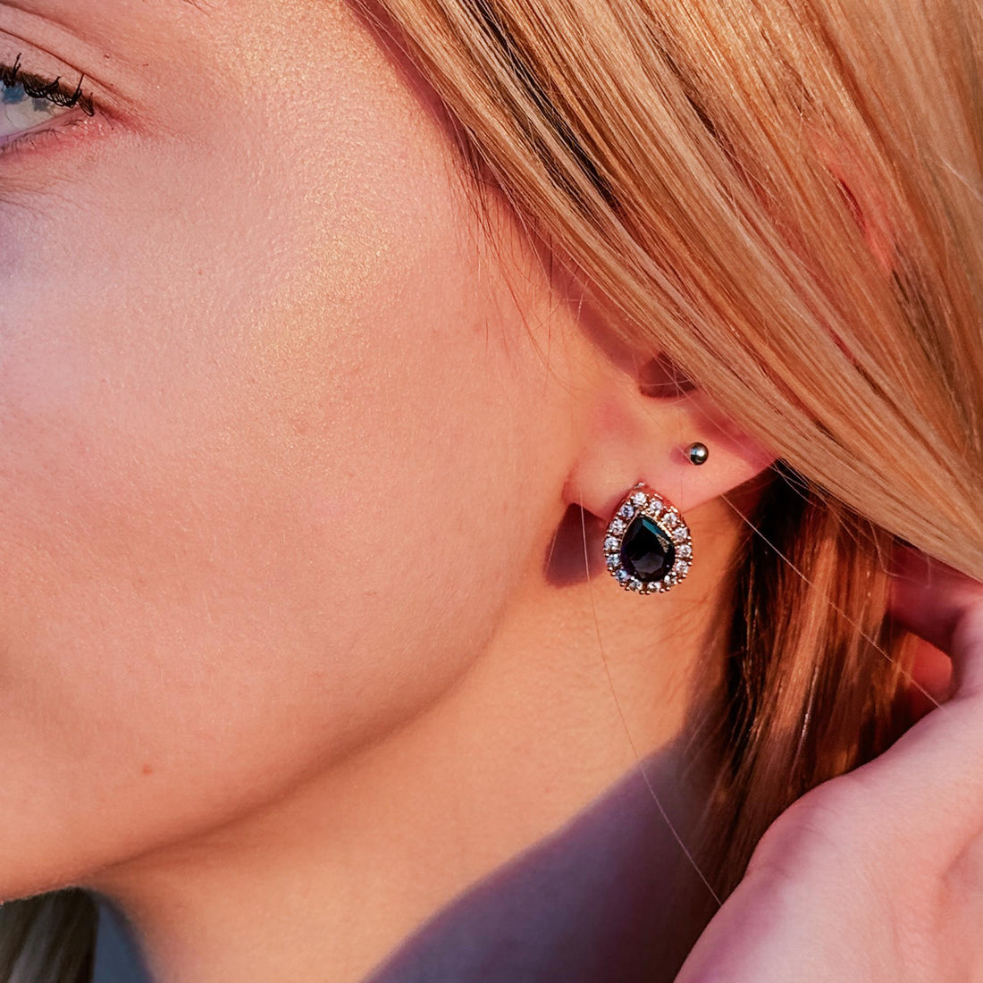 Sapphire Stud Earrings, Blue Studs, Sapphire Bridal Earrings, Crystal Earrings, September Birthstone, Sapphire Drop Earrings, Blue Gemstone