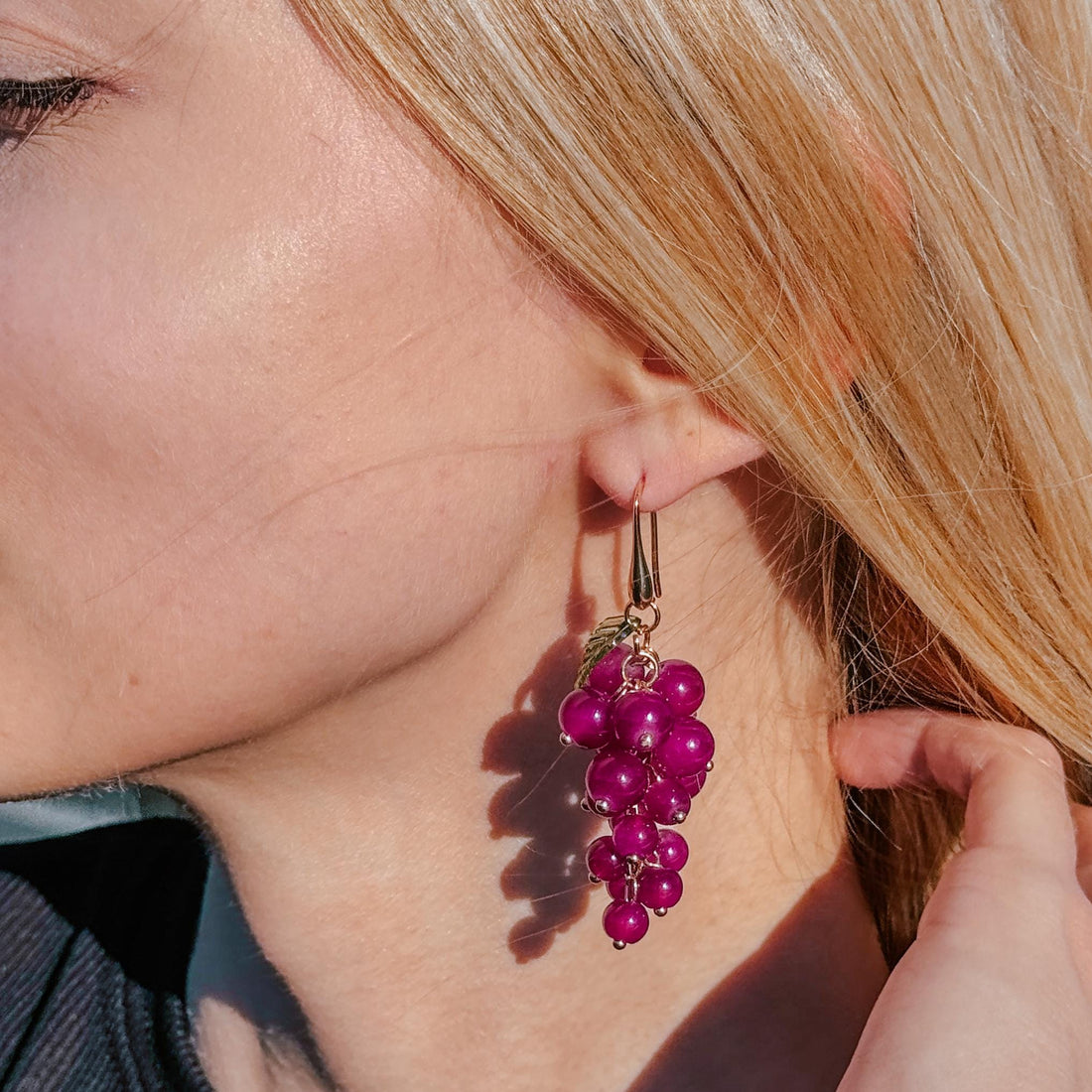 Grape Earrings Unique Fruit Dangle Earrings Purple Beaded Drop Earrings Cute Kawaii Jewelry Elegant Gift for Her Birthday Trendy Earrings