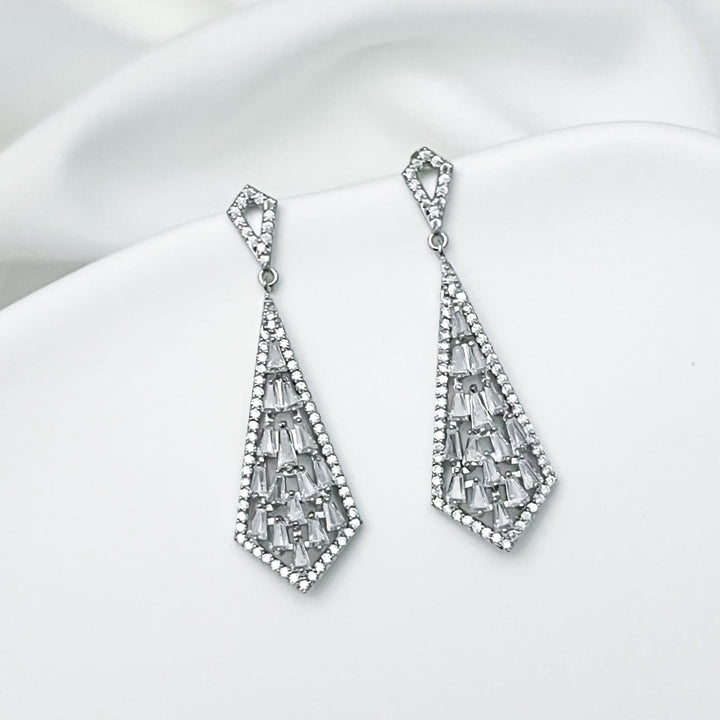 Crystal Art Deco Drop Earrings Bridal Long Earrings Vintage Silver Statement Jewelry Diamond Wedding Earring Bridesmaid Jewelry Gift for Her