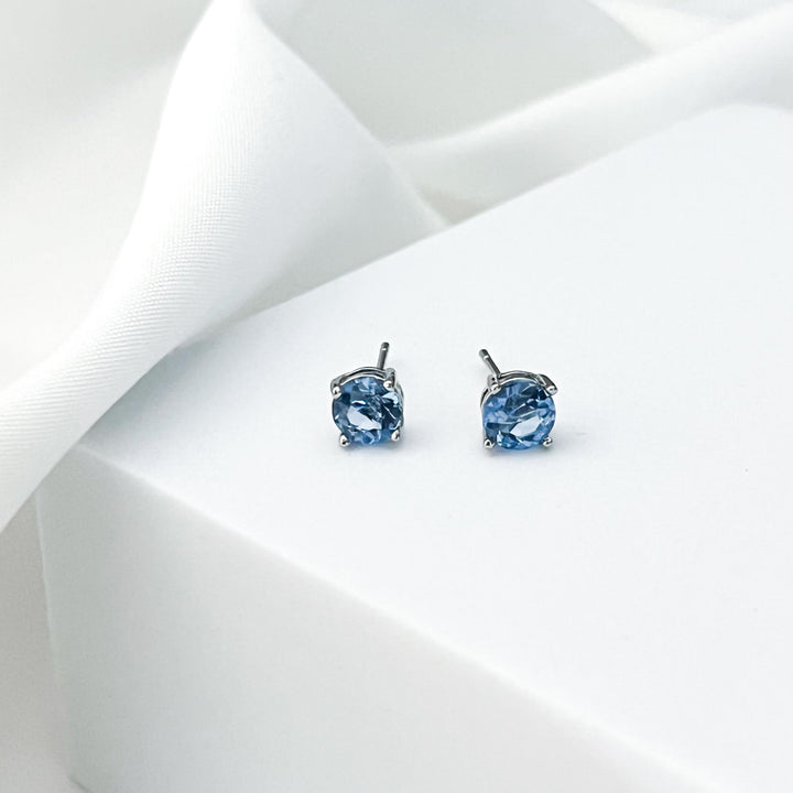 Aquamarine Stud Earrings Blue Crystal Earrings Light Blue Earrings March Birthstone Earrings Minimalist Stud Earrings Aquamarine Jewelry