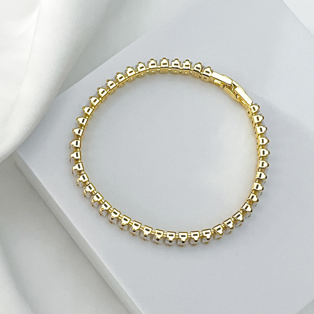 Gold Baguette Tennis Bracelet CZ Tennis Bracelet Minimalist Dainty Bracelet Gold Art Deco Jewelry Diamond Crystal Bracelet Gift for Her