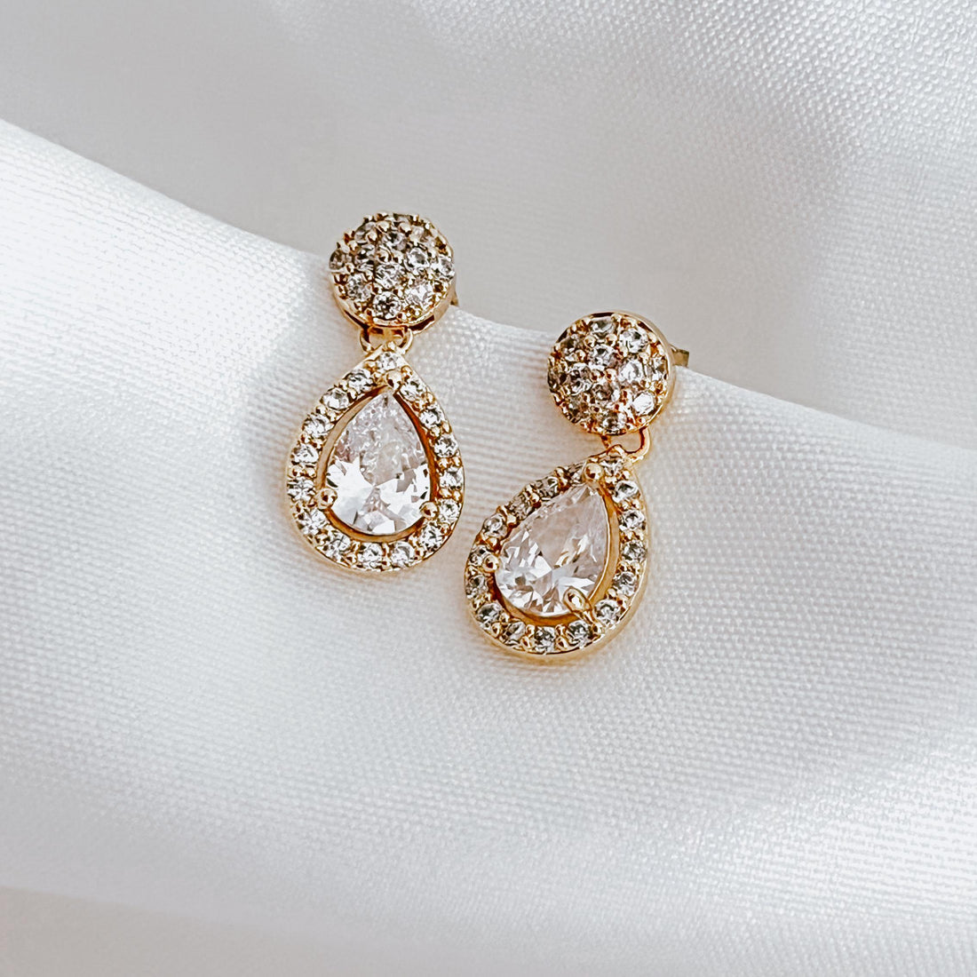 Wedding Gold Drop Earrings Diamond Drop Earrings Elegant Gift for Her Teardrop Stud Earrings Dainty Diamond Dangle Earrings Bridal Earrings