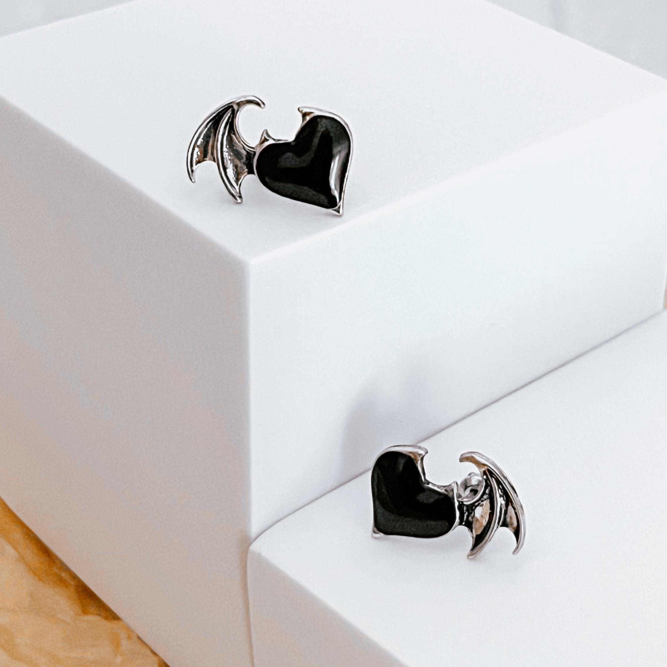 Gothic Bat Wing Stud Earrings, Demon Wing Earrings, Devil Wing Earrings, Minimalist Goth Jewelry, Goth Halloween Earrings, Punk Bat Earrings