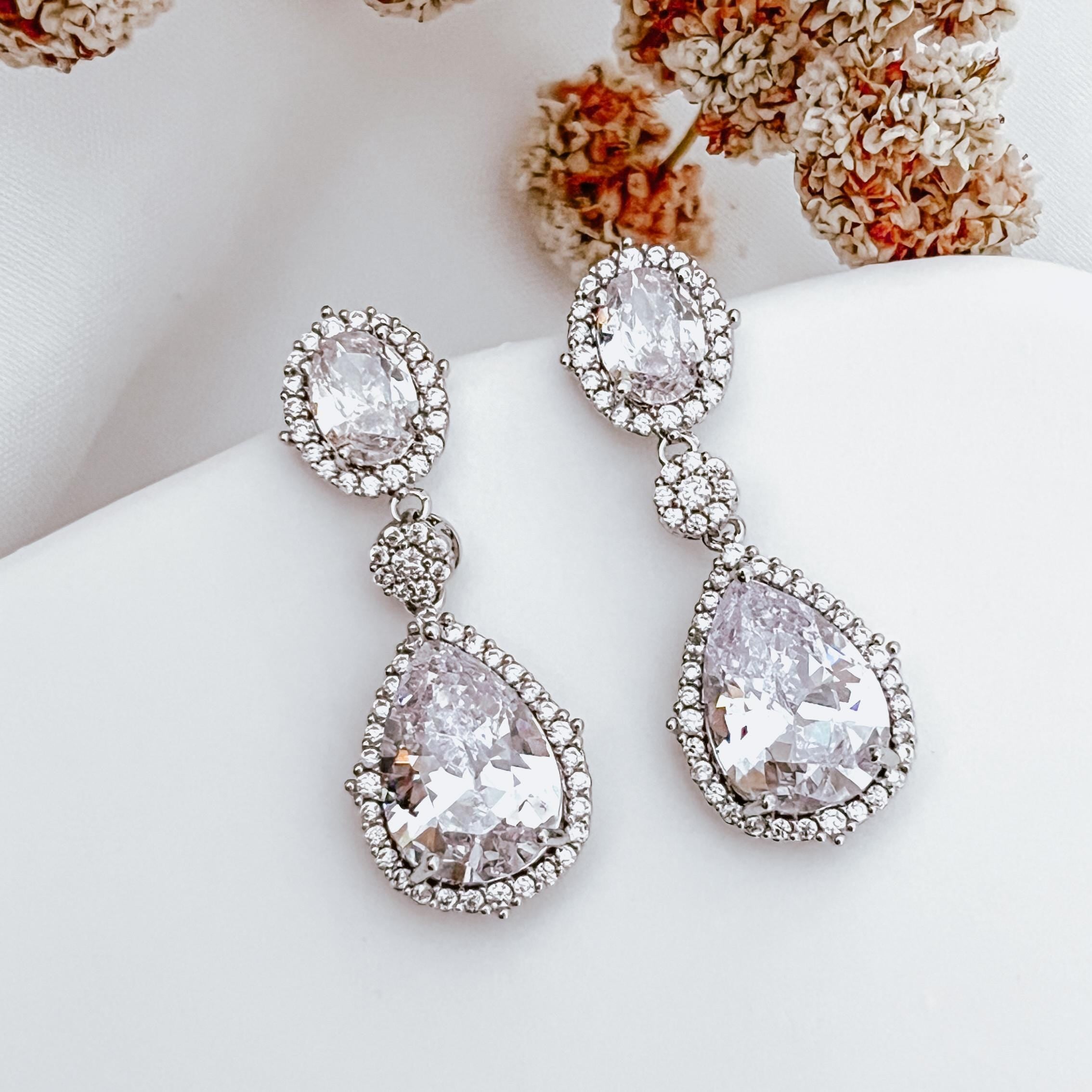 Silver Dangle Diamond Earrings Elegant Bridal Jewelry Minimalist Earrings Bridesmaid Jewelry Gift for Her Crystal Drop Earrings