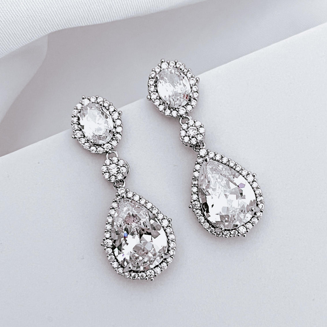 Silver Dangle Diamond Earrings Elegant Bridal Jewelry Minimalist Earrings Bridesmaid Jewelry Gift for Her Crystal Drop Earrings