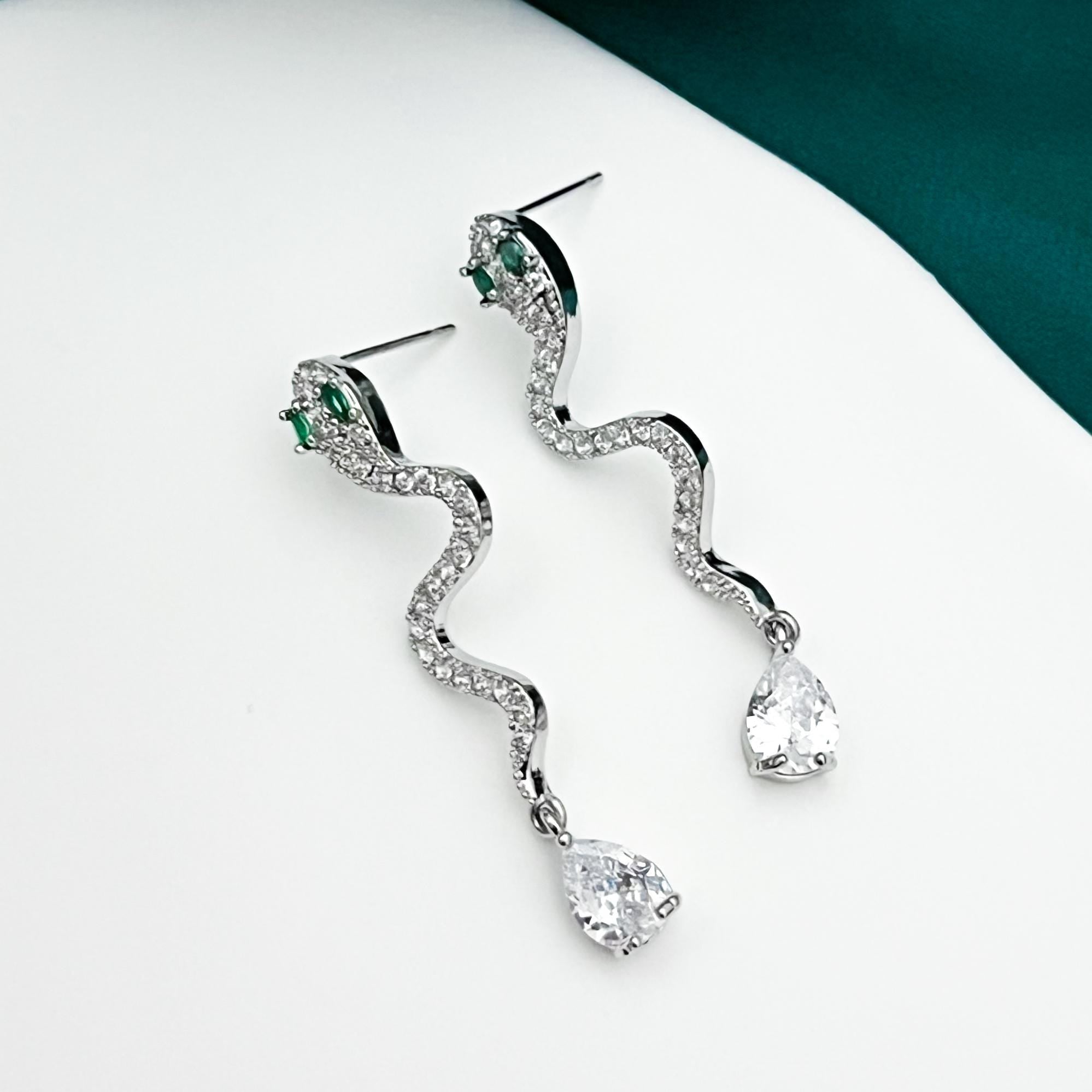 Silver Snake Statement Earrings Trendy Serpent Jewelry Crawling Snake Earrings Minimalist Drop Snake Earrings Gothic Earrings Goth Jewelry