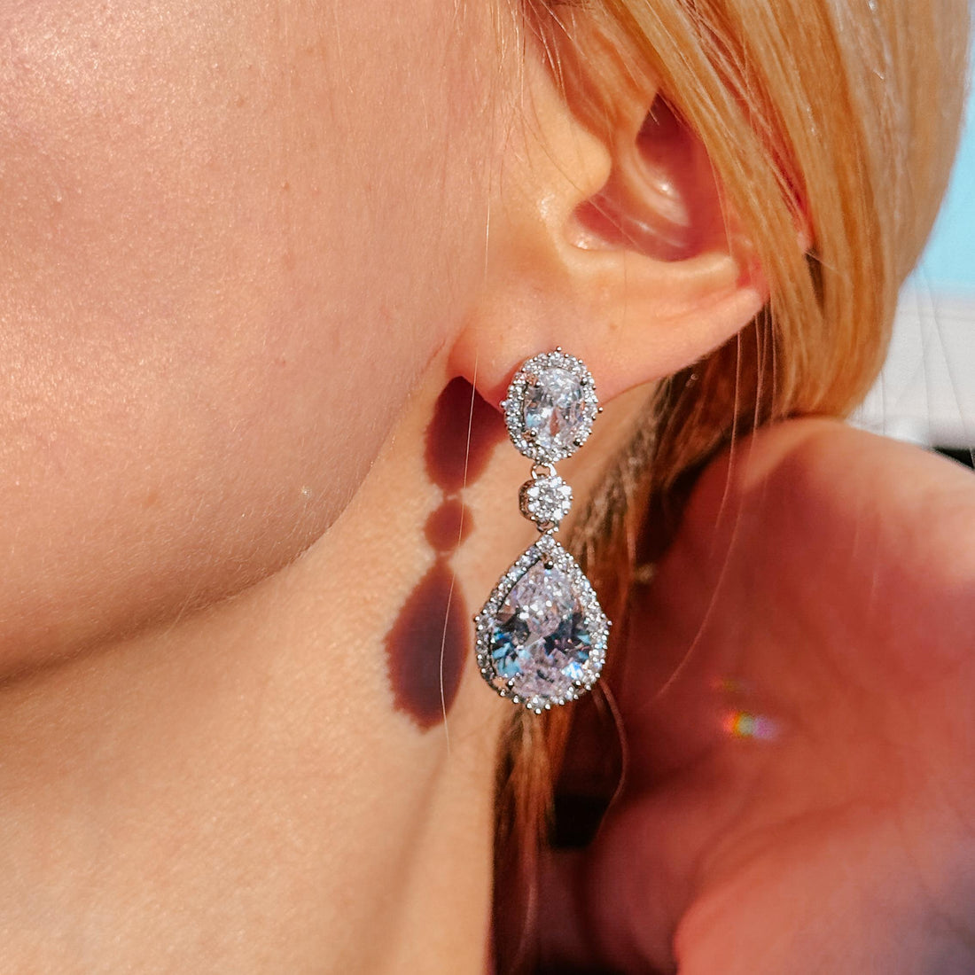 Crystal Dangle Teardrop Earrings Diamond Earrings Triple Diamond Drop Earrings Minimalist Earrings Elegant Crystal Studs Bridesmaid Gift