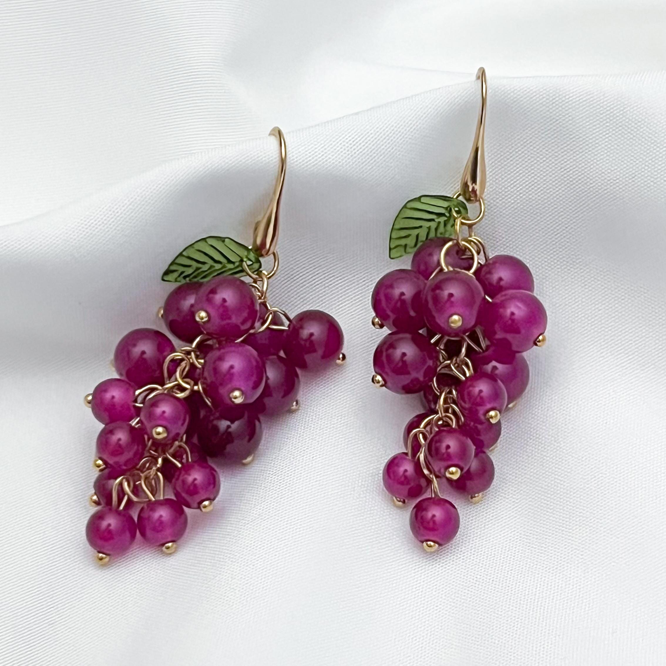 Grape Earrings Unique Fruit Dangle Earrings Purple Beaded Drop Earrings Cute Kawaii Jewelry Elegant Gift for Her Birthday Trendy Earrings