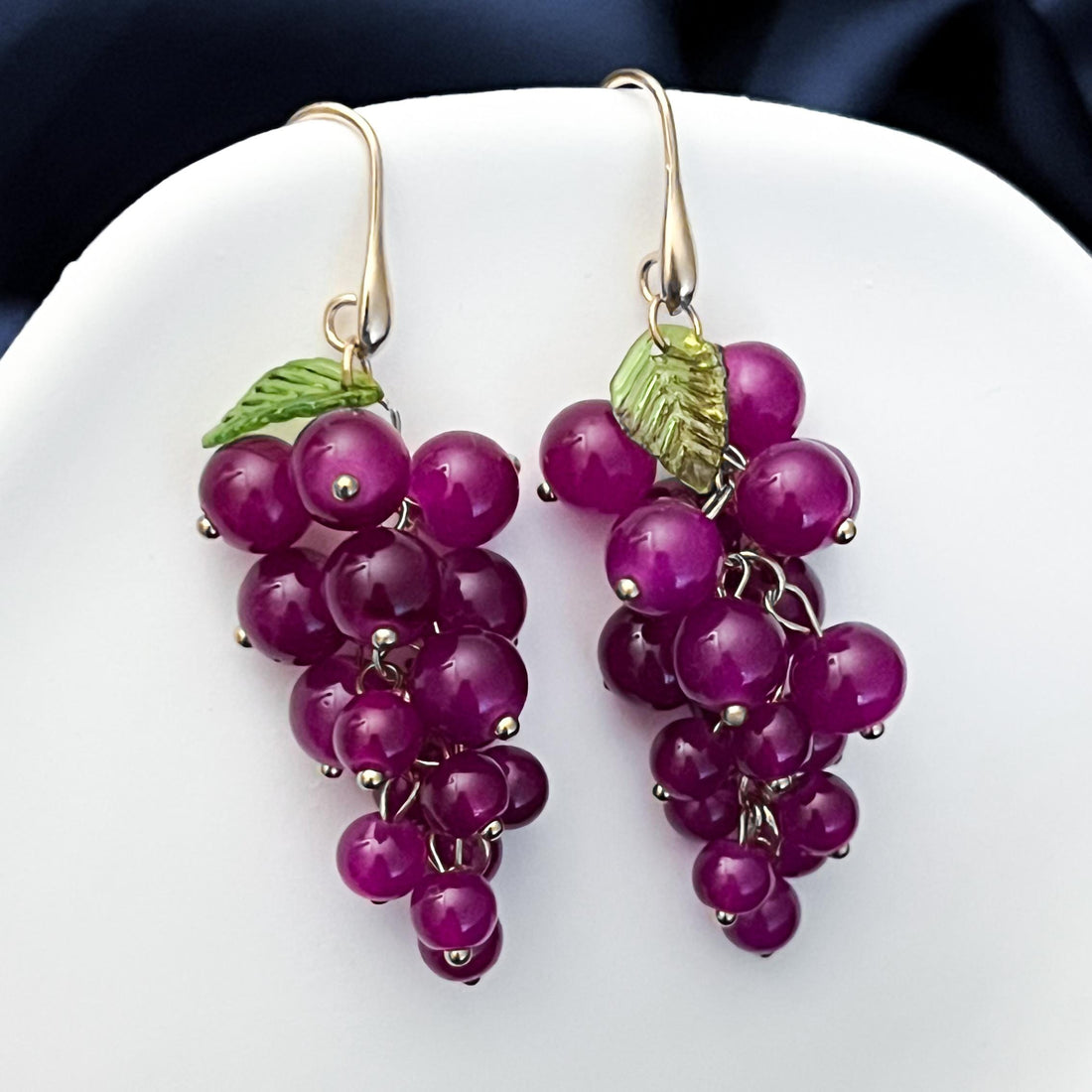 Grape Earrings Unique Fruit Dangle Earrings Purple Beaded Drop Earrings Cute Kawaii Jewelry Elegant Gift for Her Birthday Trendy Earrings