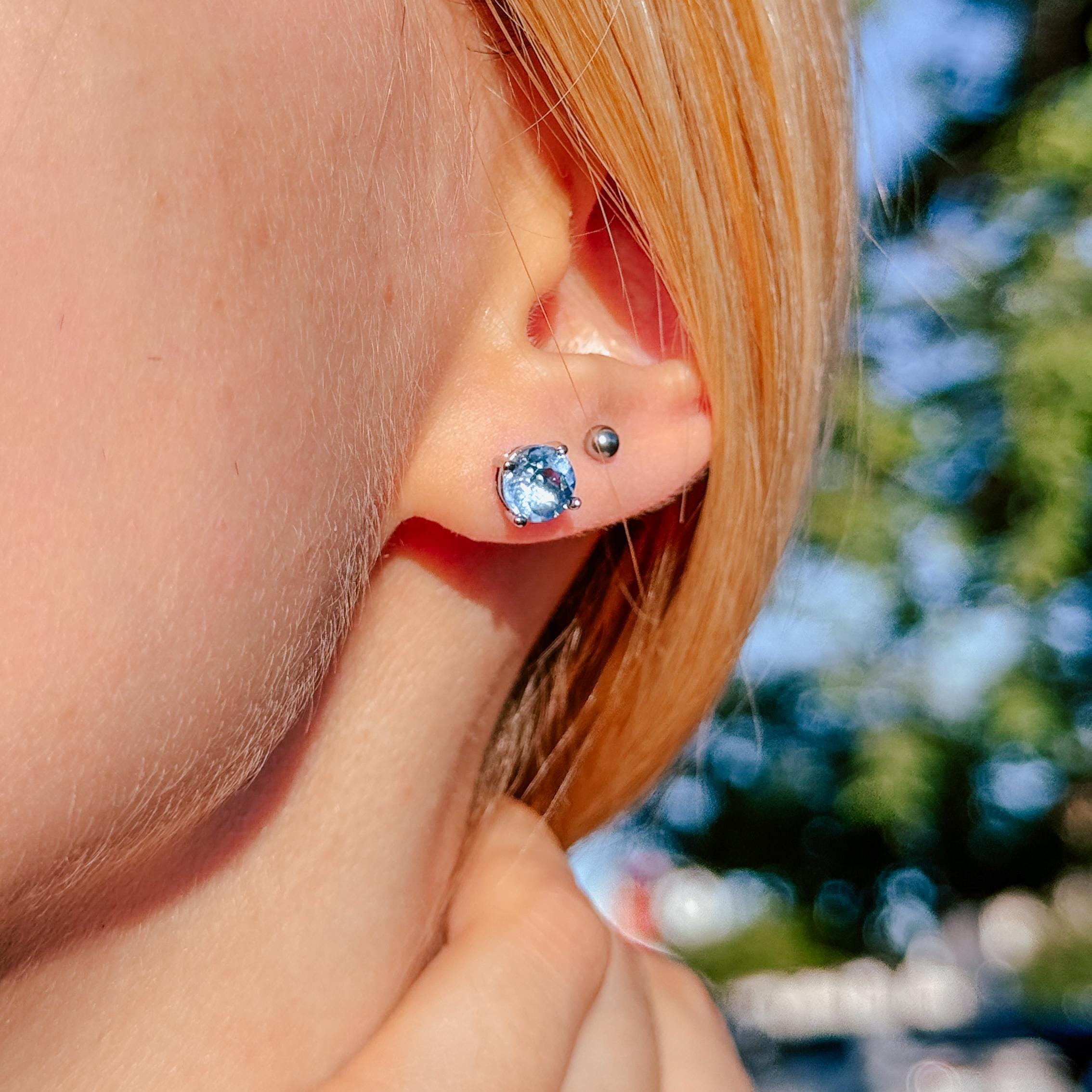 Aquamarine Stud Earrings Blue Crystal Earrings Light Blue Earrings March Birthstone Earrings Minimalist Stud Earrings Aquamarine Jewelry