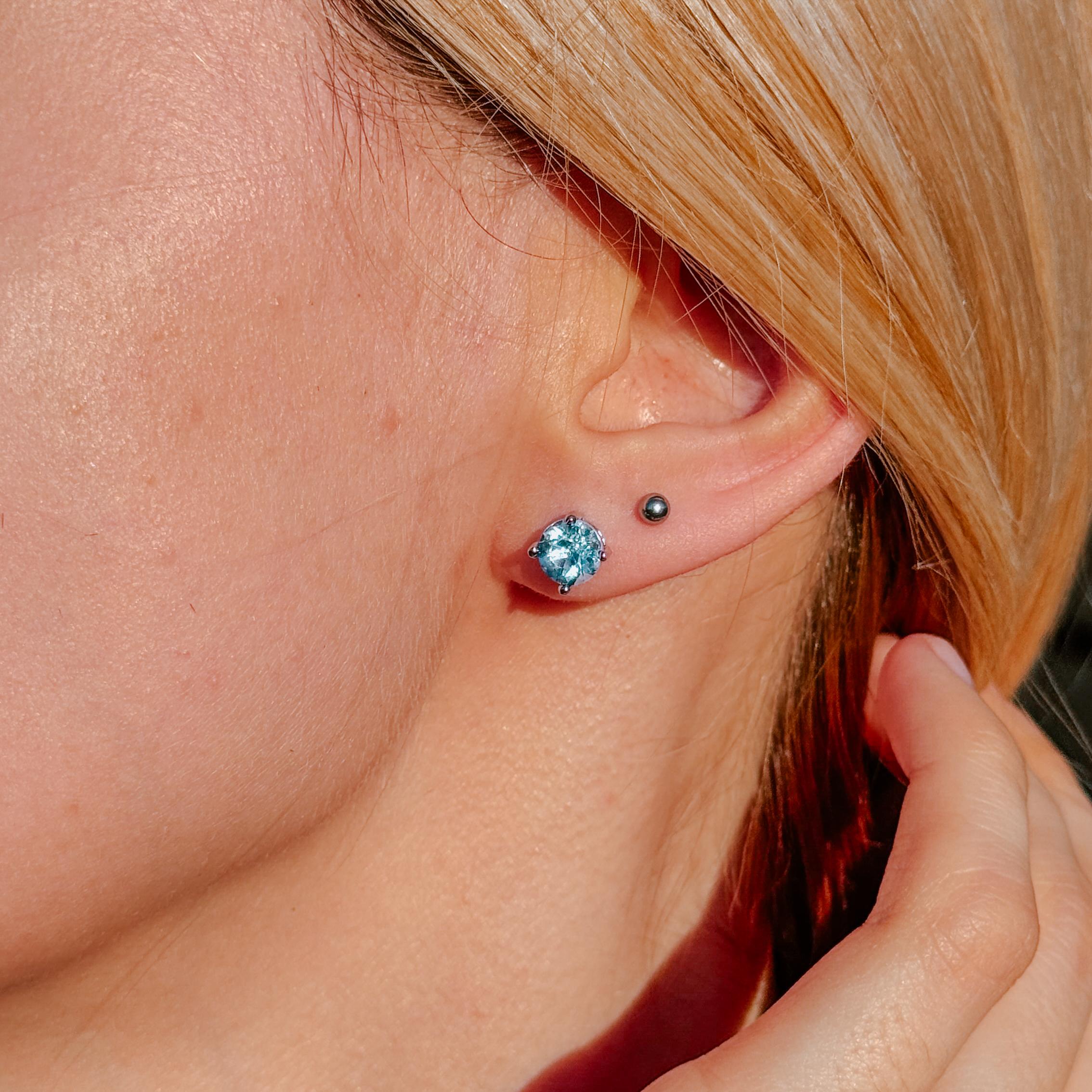 Aquamarine Stud Earrings Blue Crystal Earrings Light Blue Earrings March Birthstone Earrings Minimalist Stud Earrings Aquamarine Jewelry