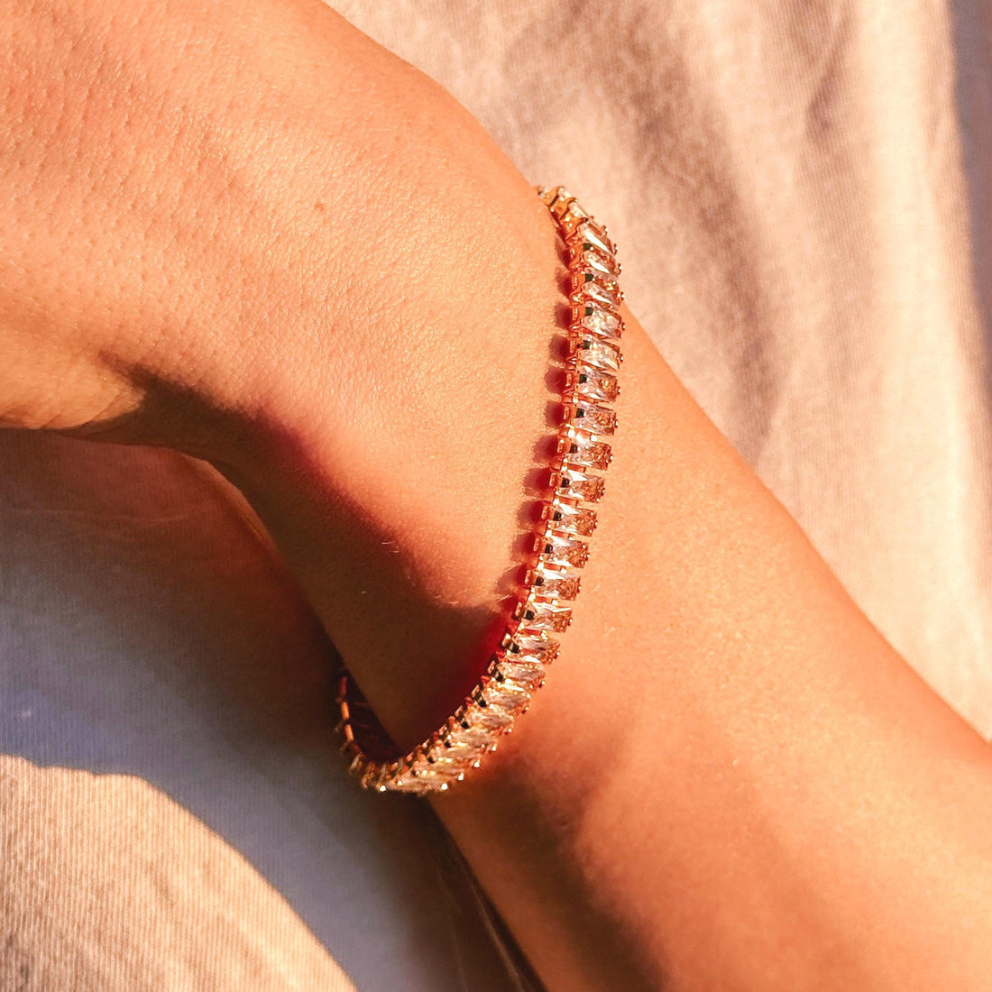 Gold Baguette Tennis Bracelet CZ Tennis Bracelet Minimalist Dainty Bracelet Gold Art Deco Jewelry Diamond Crystal Bracelet Gift for Her