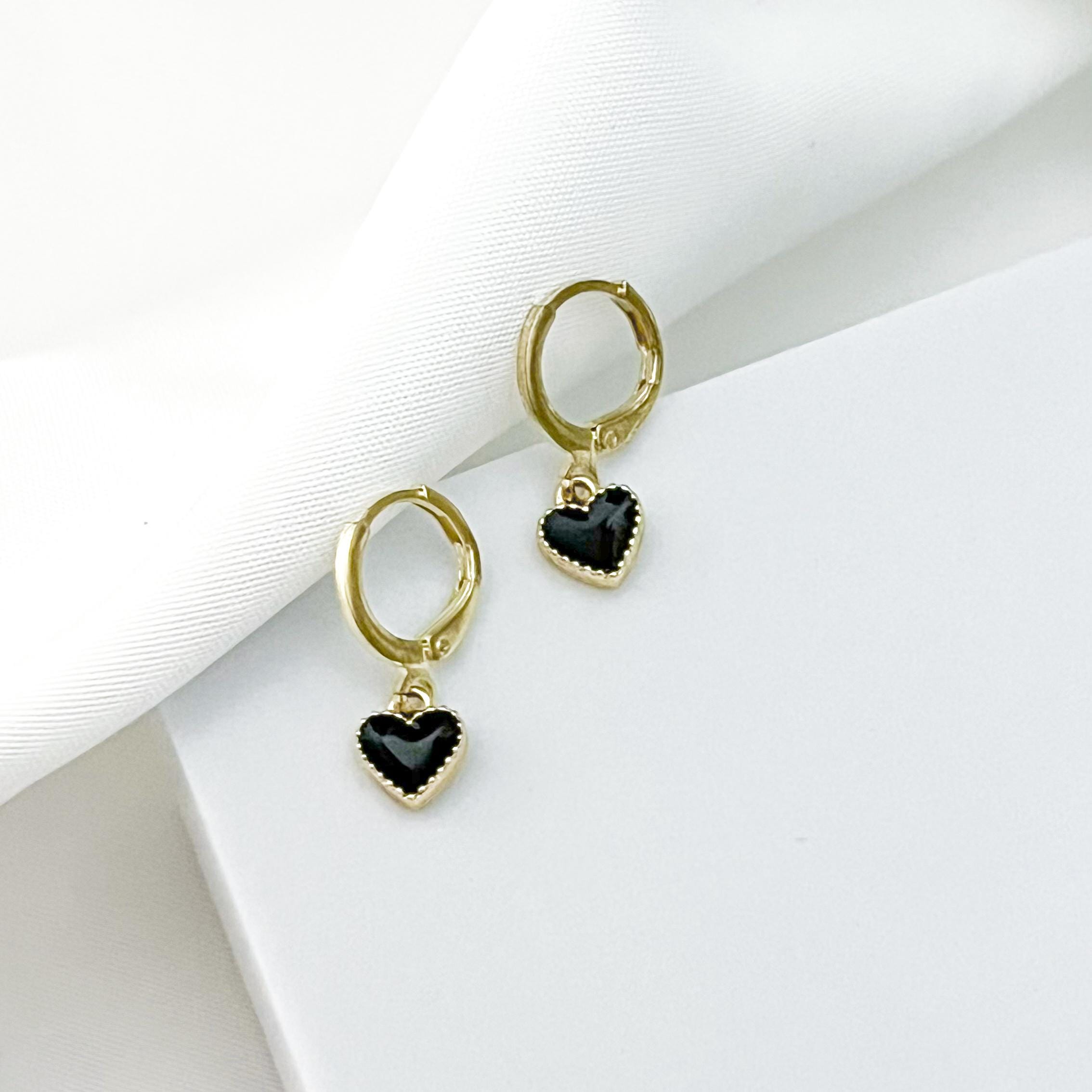 Black Heart Huggie Hoop Earrings Gold Dainty Minimalist Romantic Coquette Jewelry Everyday Hoops Valentines Gift Anniversary Gift for Her
