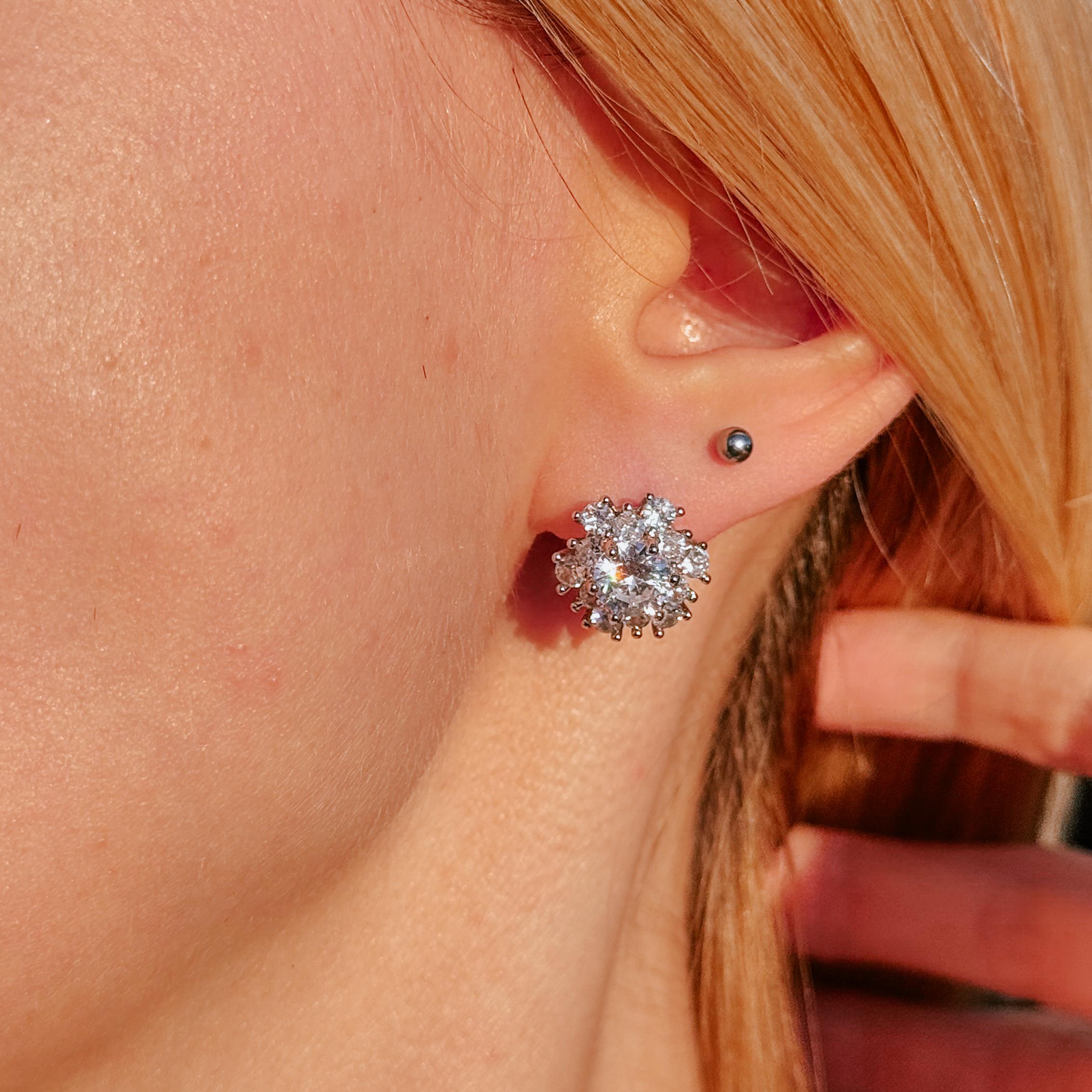 Snowflake Stud Earrings Big Star Snowflake Statement Winter Jewelry Starburst Earrings Sparkling Holiday Earrings Christmas Gift for Her