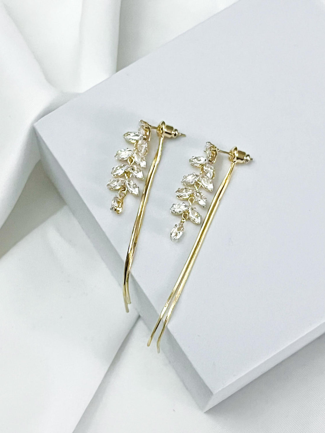 Gold Dangle Earrings Diamond Earrings Long Drop Earrings Elegant Earrings Birthday Gift Anniversary Gift Minimalist Gift for Her