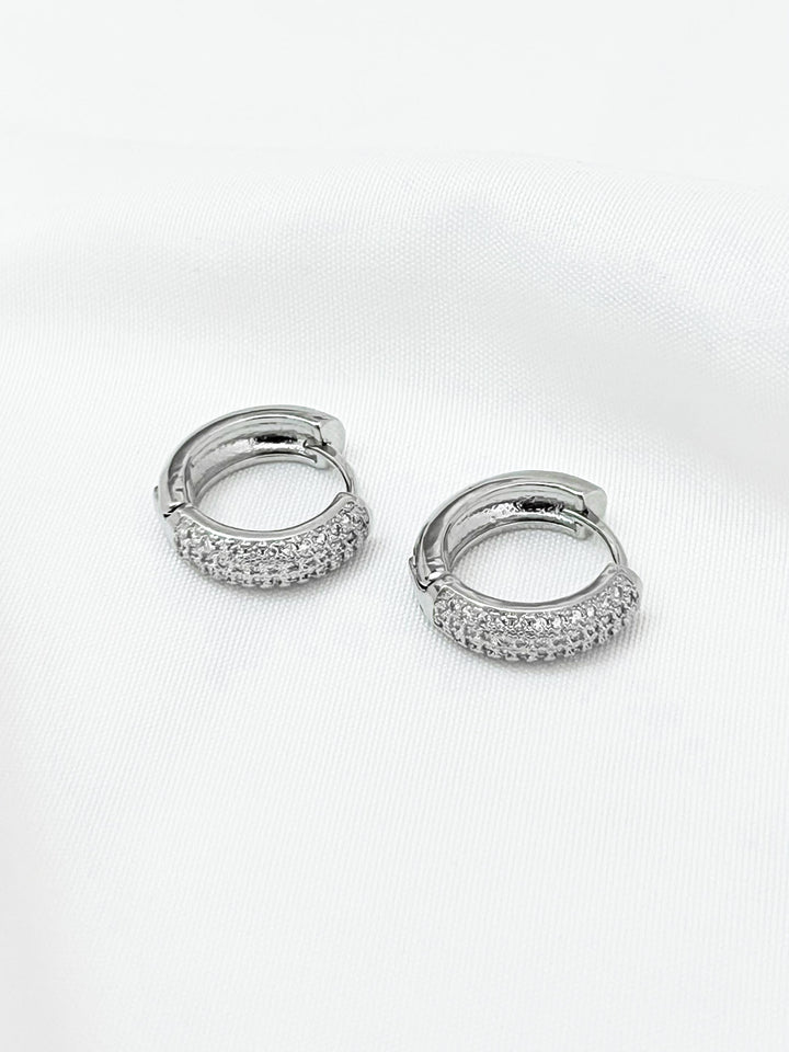 Diamond Pavé Huggie Earrings, Crystal CZ Hoop Earrings, Small Sparkly Huggies, Huggie Hoops Earrings, Elegant Everyday Jewelry, Gift for Her
