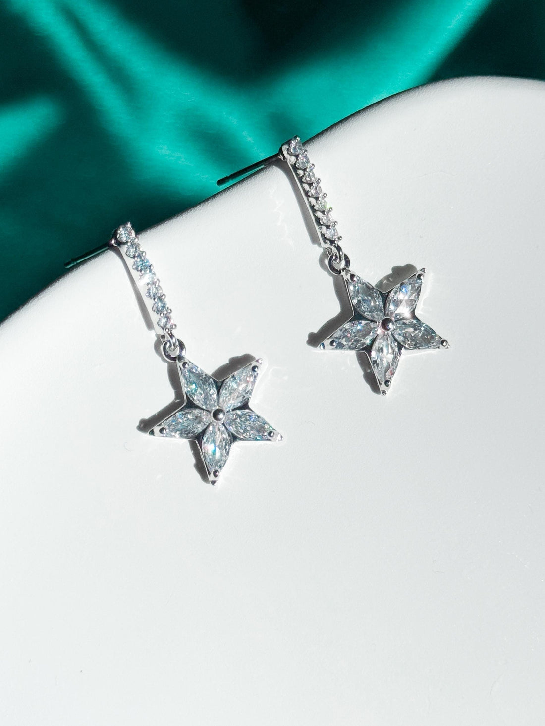 Silver Star Earrings, Stainless Steel Earrings with Crystal Star Charm, Dainty Y2K Celestial Jewelry, Cute Gift for Her, Gift For Mom