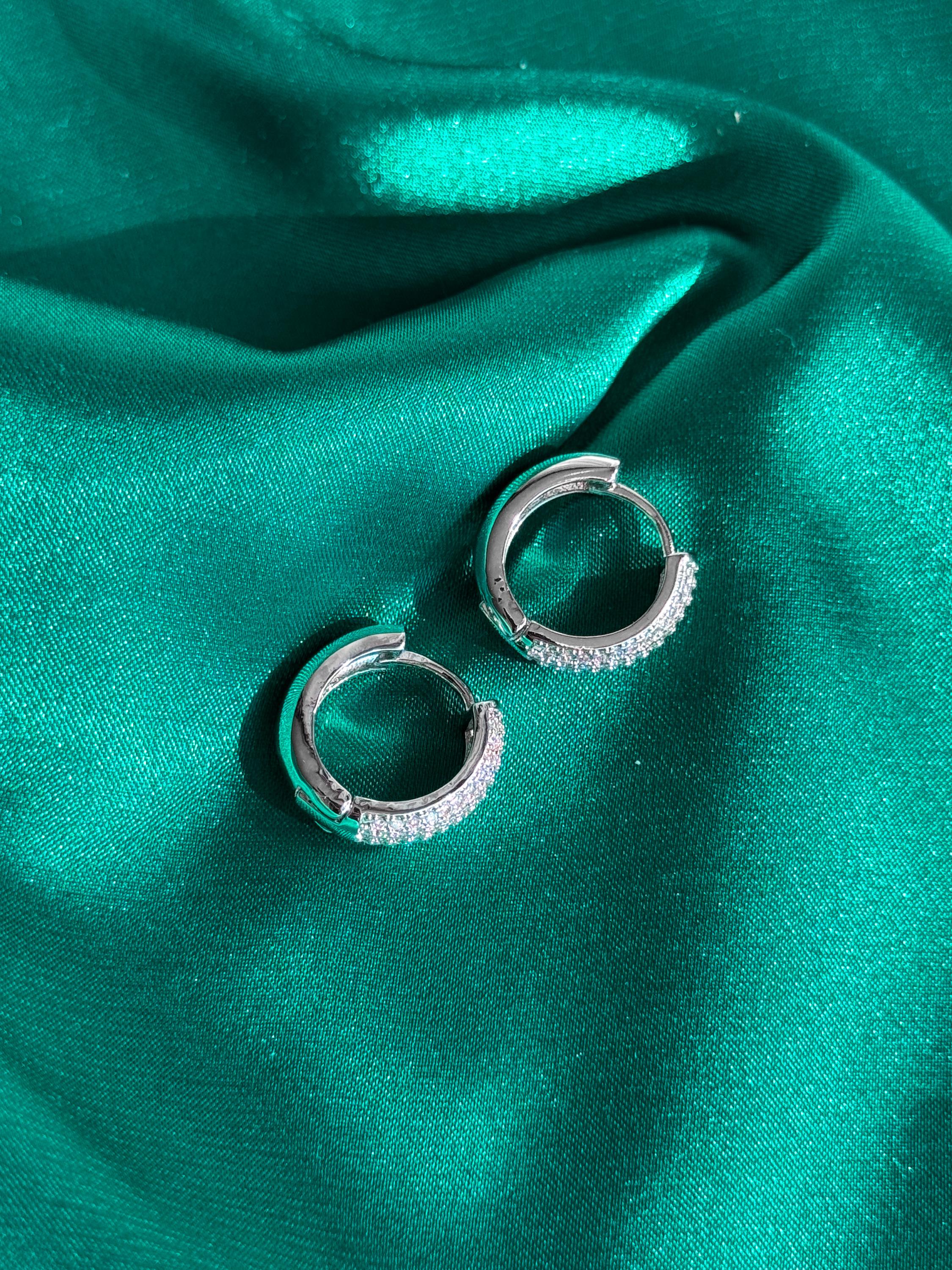 Diamond Pavé Huggie Earrings, Crystal CZ Hoop Earrings, Small Sparkly Huggies, Huggie Hoops Earrings, Elegant Everyday Jewelry, Gift for Her