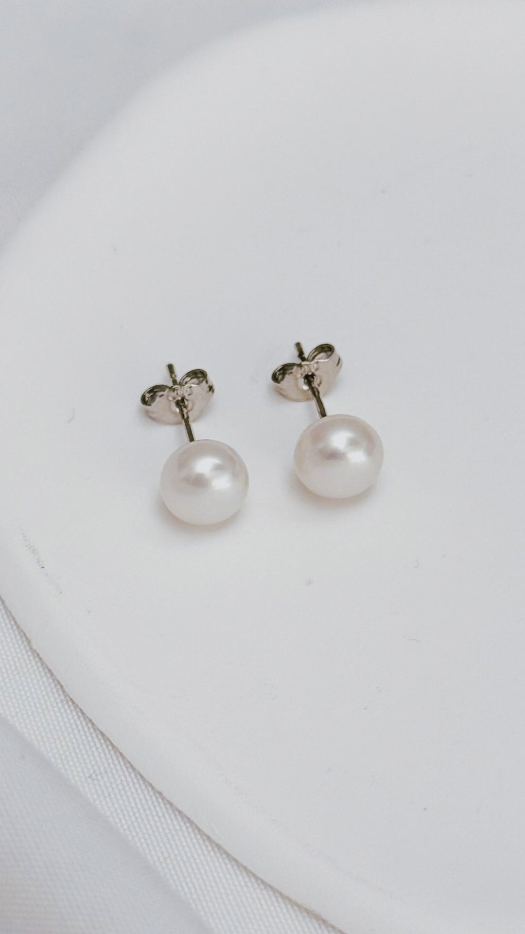 6mm 9mm Freshwater Pearl Stud Earrings 925 Sterling Silver