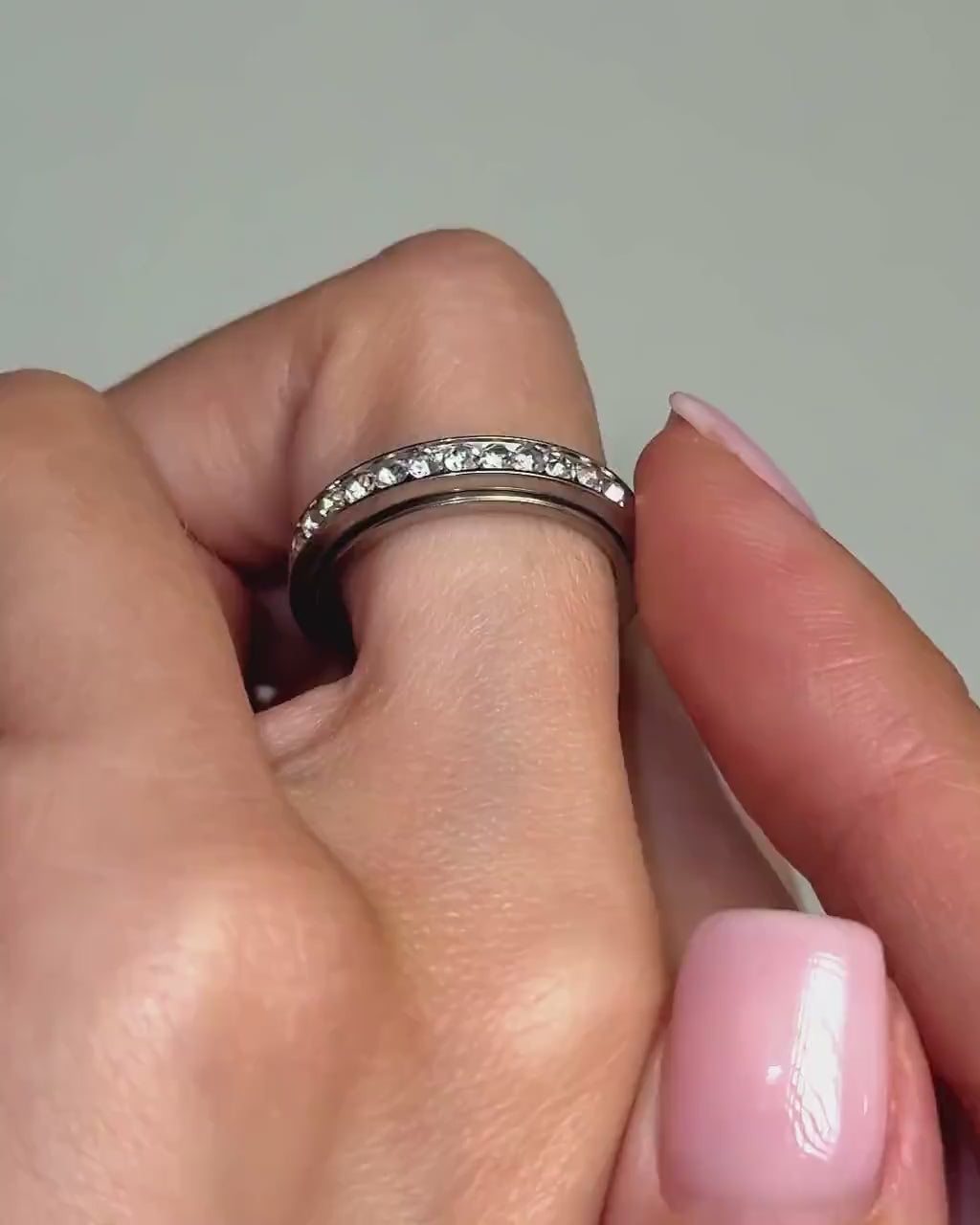 Minimalist Anxiety Ring with Crystals