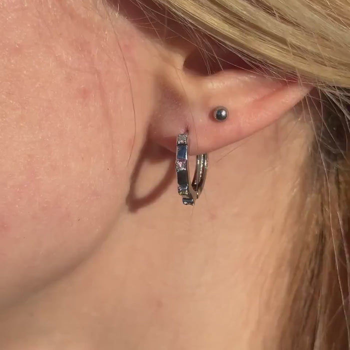 Minimalist Huggie Hoop Earrings Silver CZ Huggies Everyday Earrings Dainty Huggie Hoops Bridesmaid Gift Small Hoops Women Elegant Jewelry