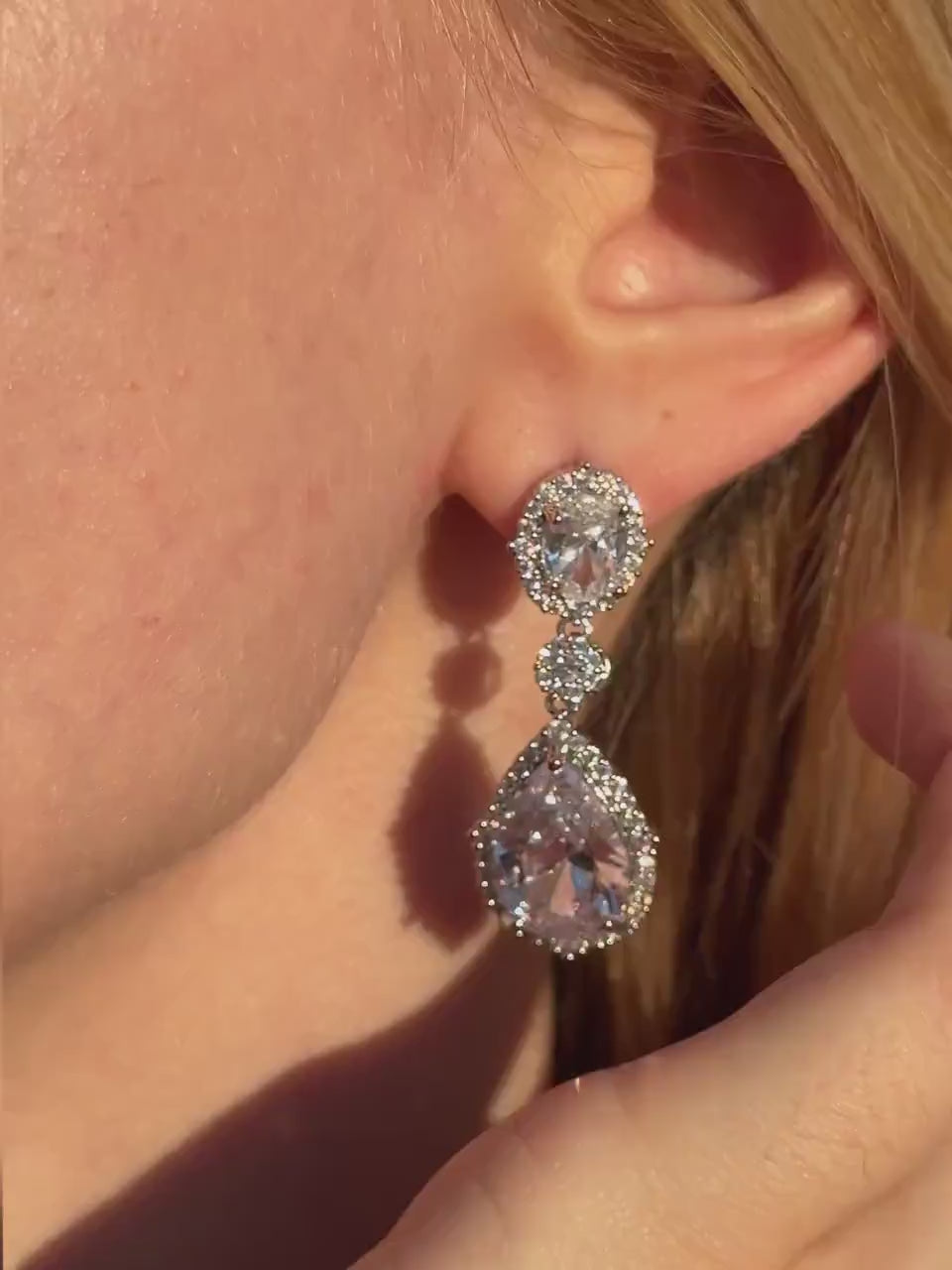 Crystal Dangle Teardrop Earrings Diamond Earrings Triple Diamond Drop Earrings Minimalist Earrings Elegant Crystal Studs Bridesmaid Gift