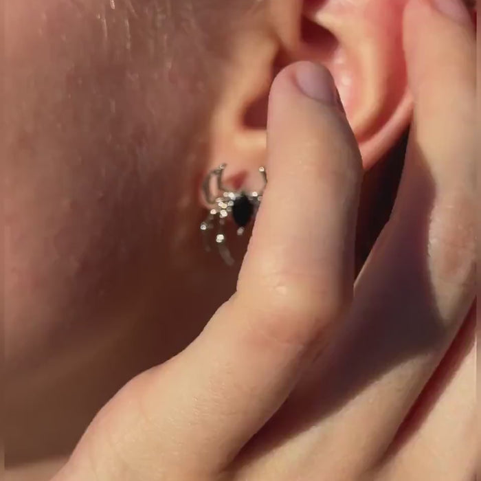 Spider Large Stud Earrings Gothic Halloween Earrings Dark Aesthetic Jewelry Black Spider Earrings Gothic Jewelry Creepy Style Unique Jewelry